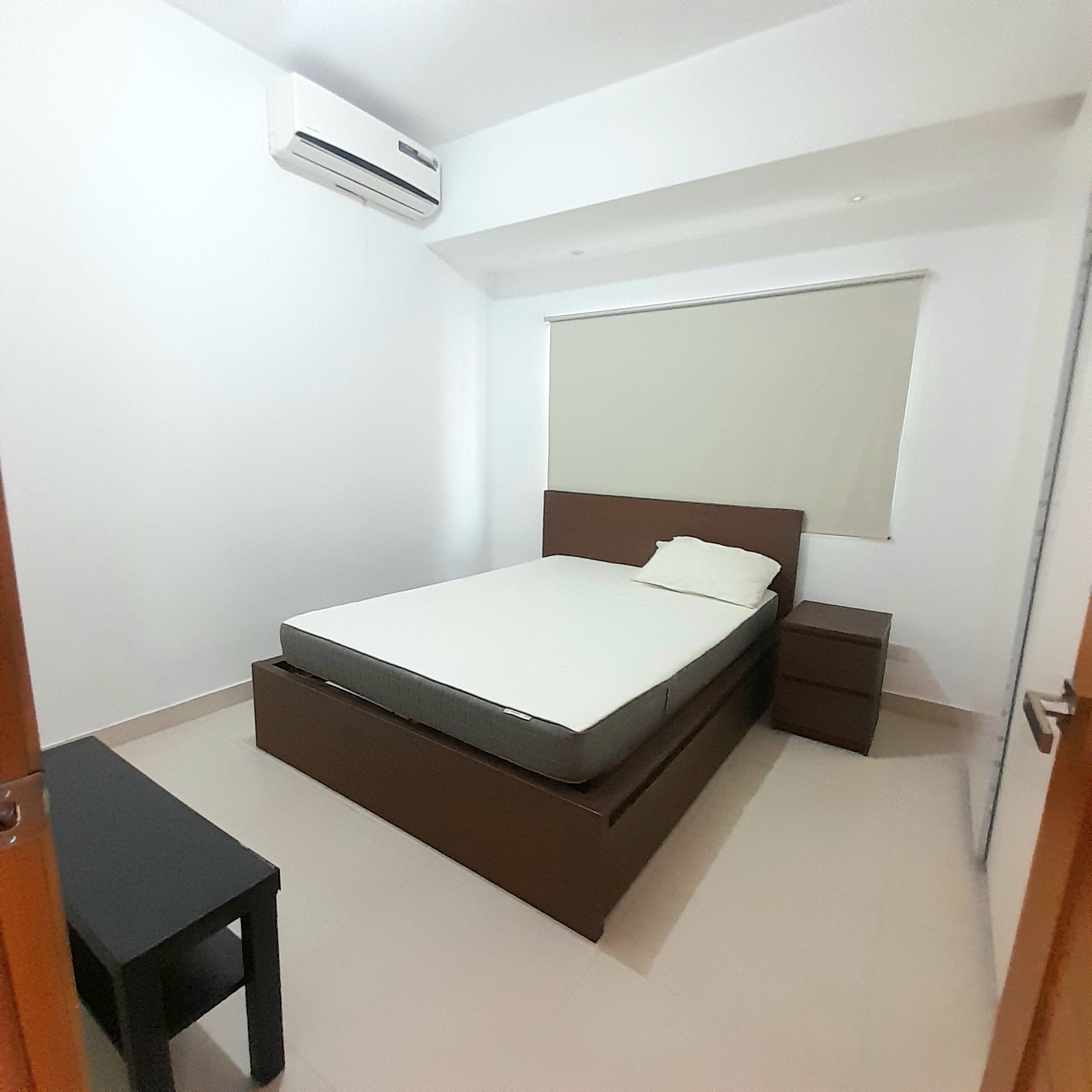 apartamentos - venta en Naco cerca nacional de la Tiradentes 6