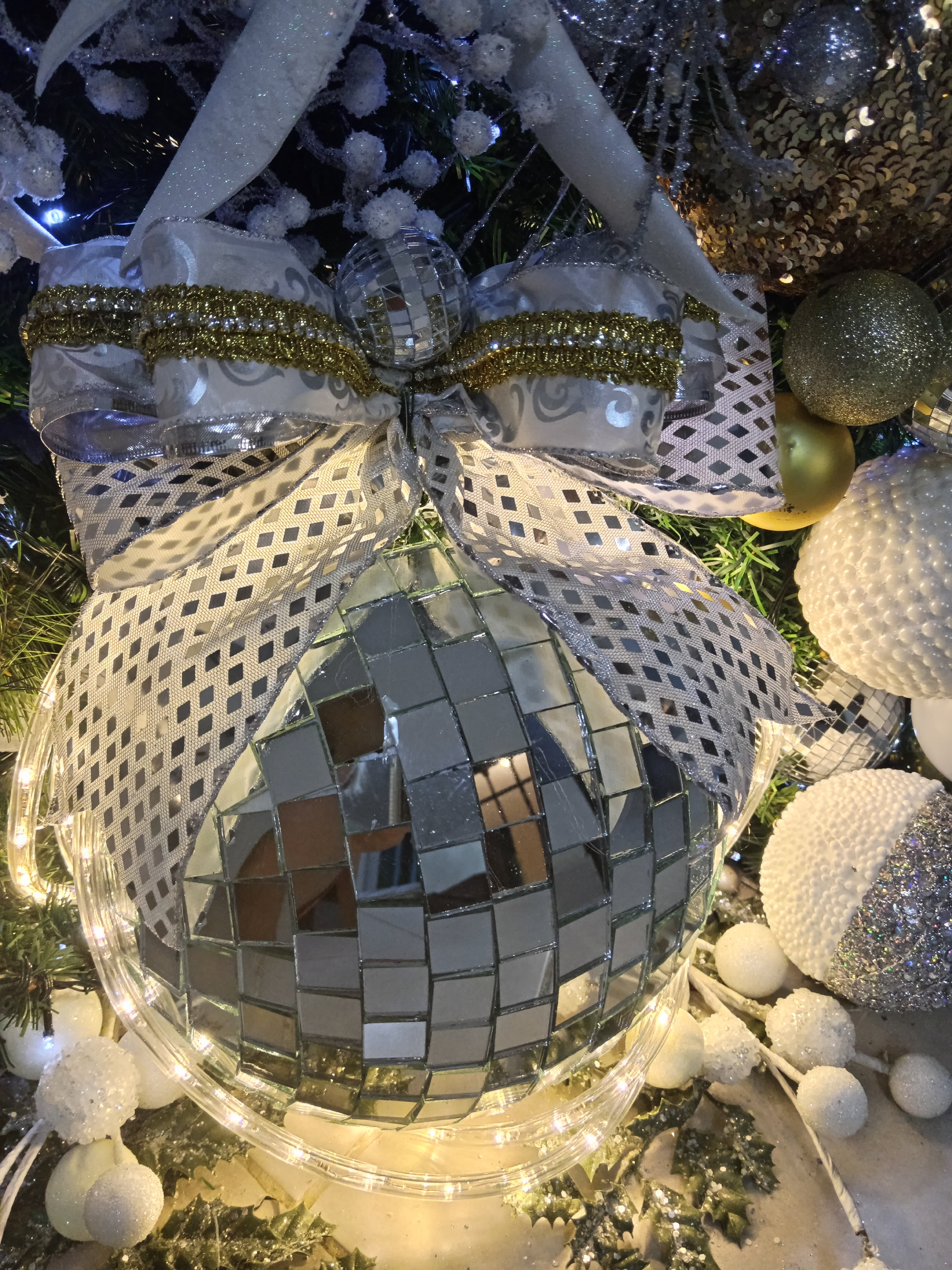 decoración y accesorios - Alquiler de arbol de navidad 5