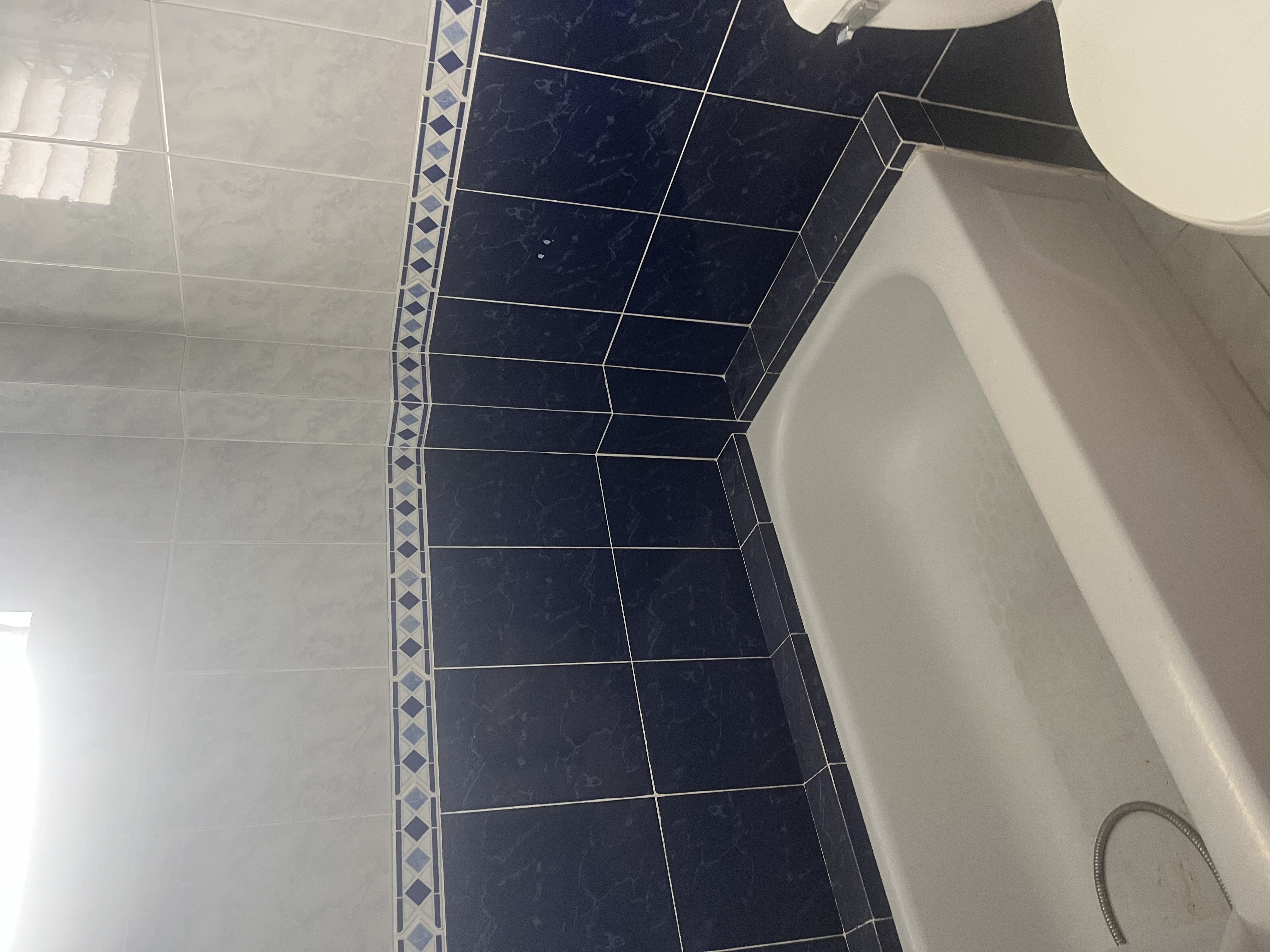 apartamentos - Evaristo morales cerca churchill  3