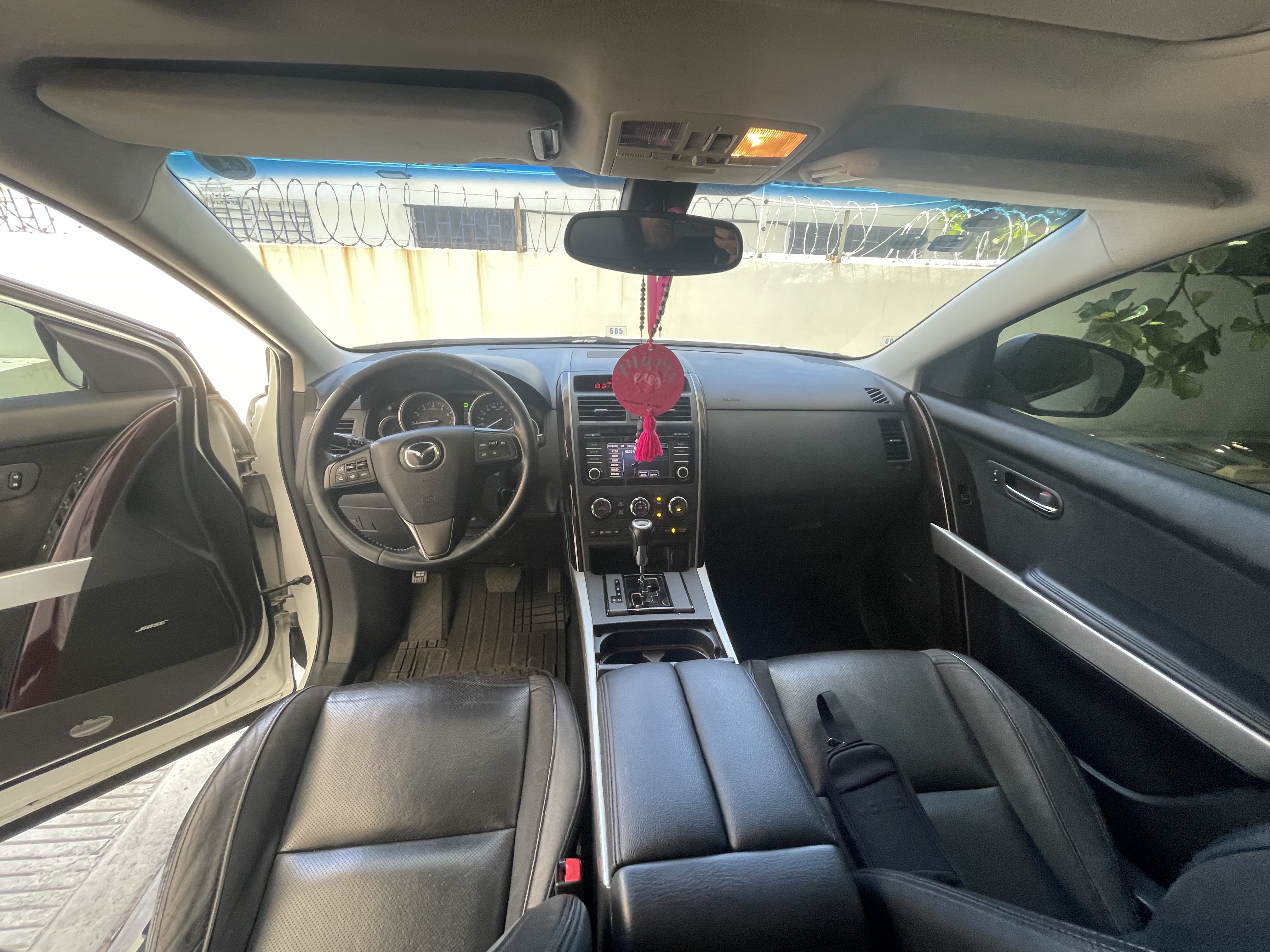 jeepetas y camionetas - Mazda CX9 de Venta en Santo Domingo  6