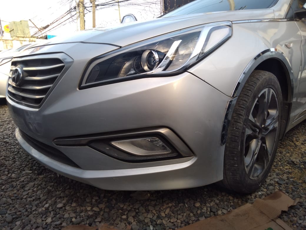 carros - HYUNDAI SONATA LF  2015 GRISDESDE: RD$ 625,100.00 2