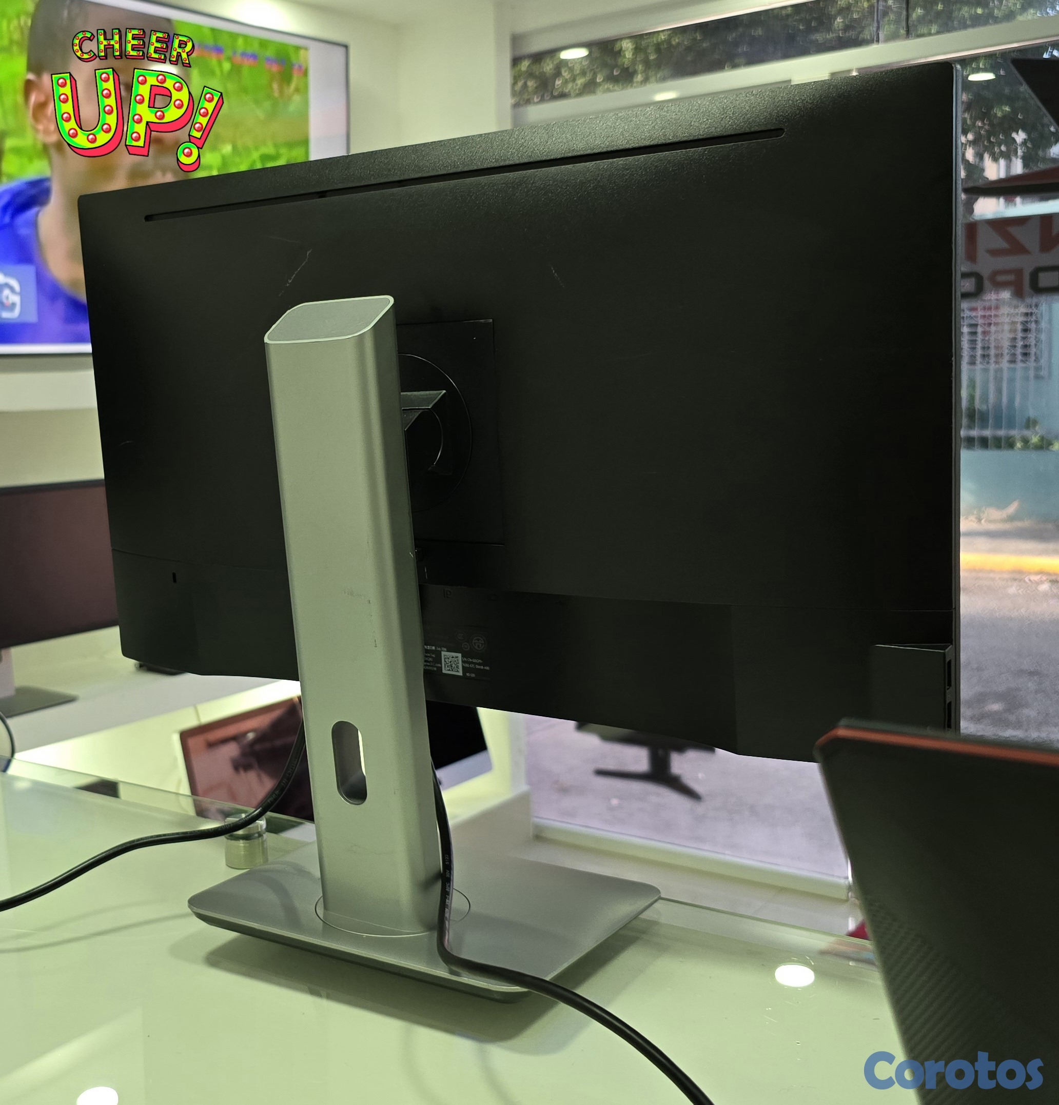 computadoras y laptops - Monitor Dell 24 Pulg hdmi vga trae usb 3