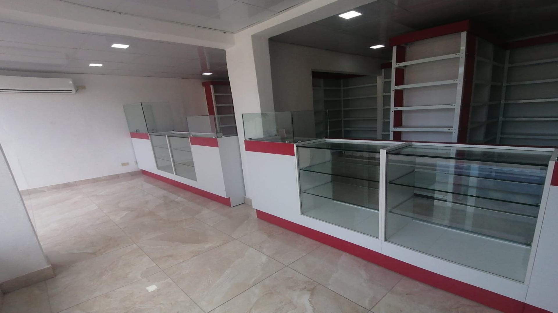 oficinas y locales comerciales - Vendo local 503 metros 4