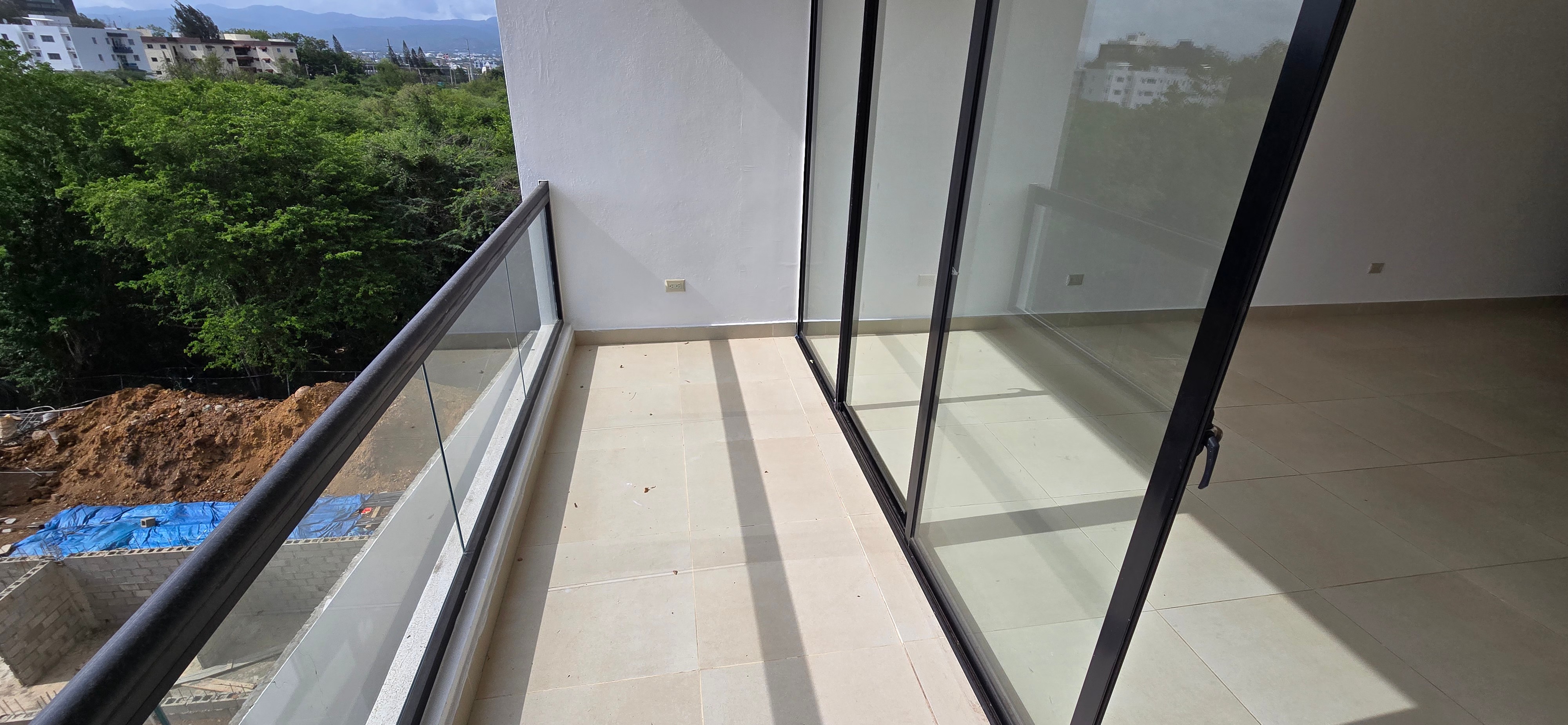 apartamentos - rento 4to piso con ascensor en autopista duarte santiago a 2 minutos del homs  7