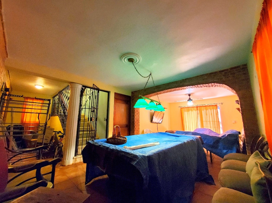 casas - Venta de casa en el mirador este de 450mts Santo Domingo  3