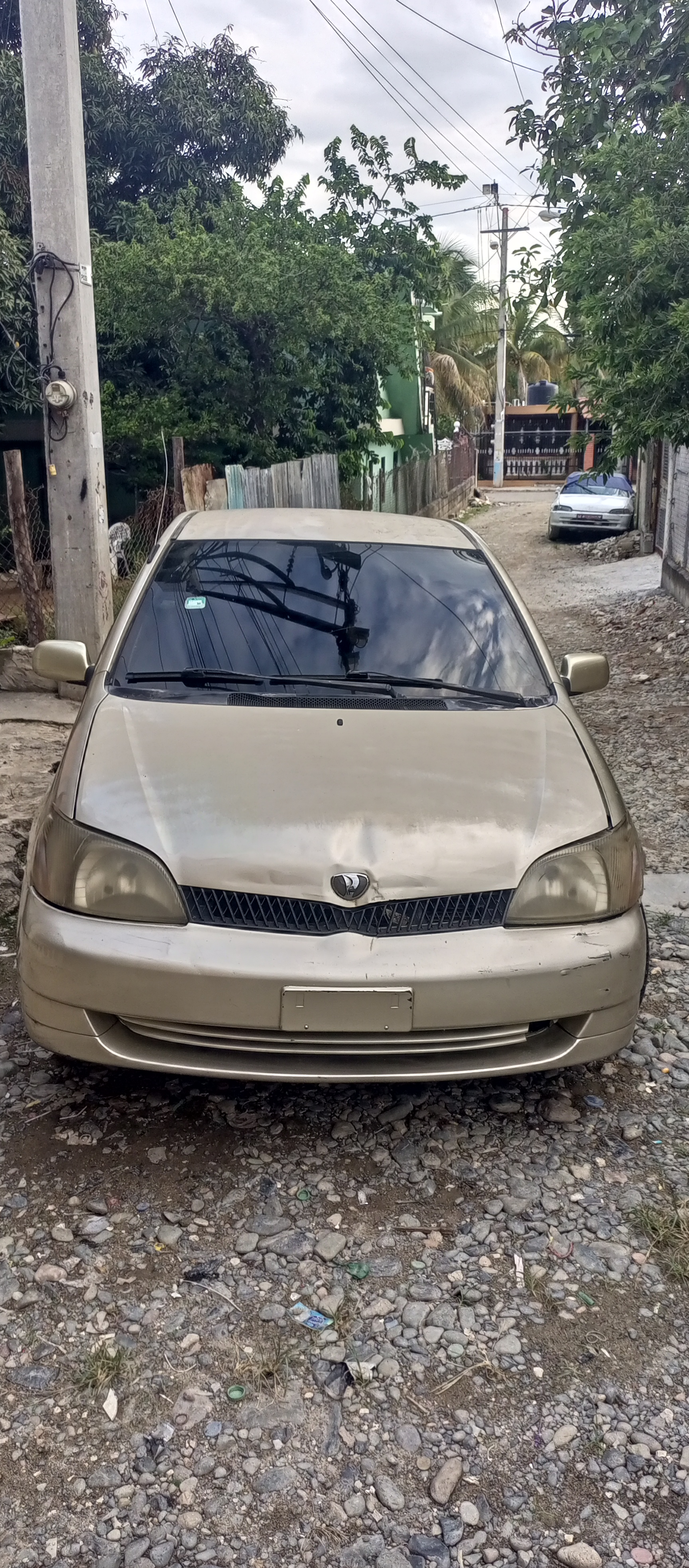 carros - Toyota Yaris 2002
