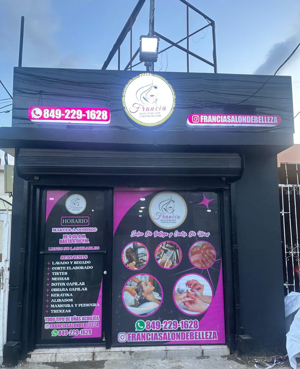 oficinas y locales comerciales - Alquilo para Peluqueras y Acrilista Manicurista.