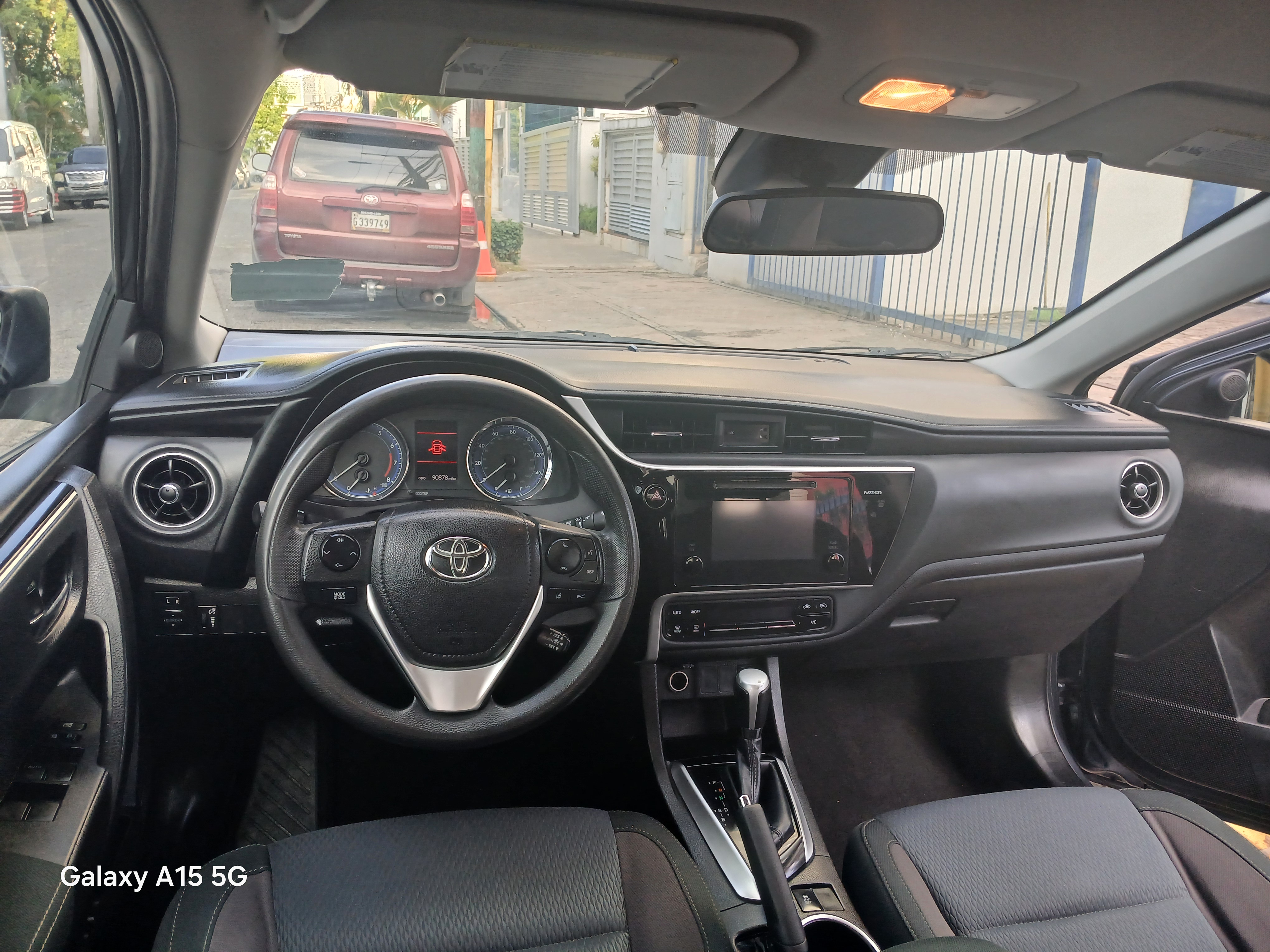 carros - Toyota Corolla 2017 LE 2
