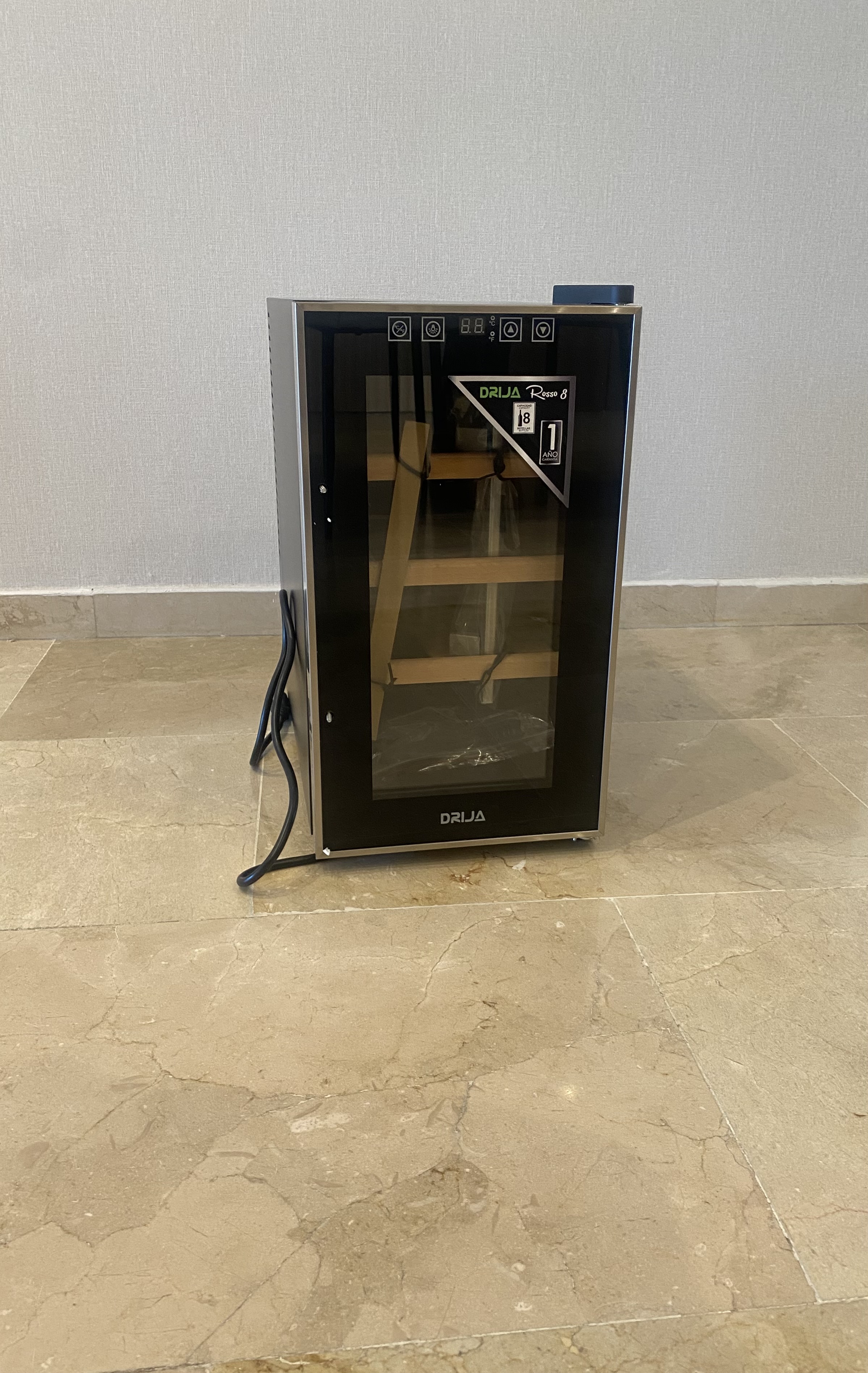 electrodomesticos - Vinera Drija 8 botellas 0