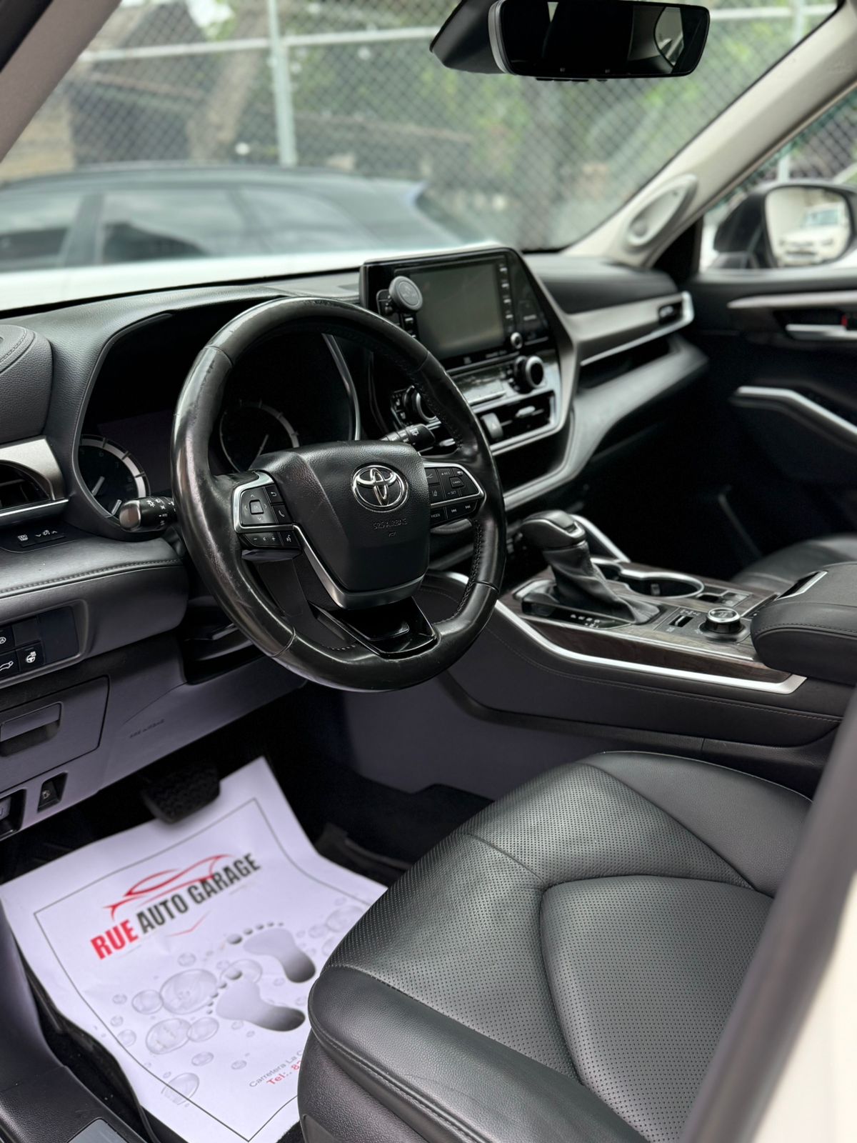 jeepetas y camionetas - Toyota higlander limited 2020 8