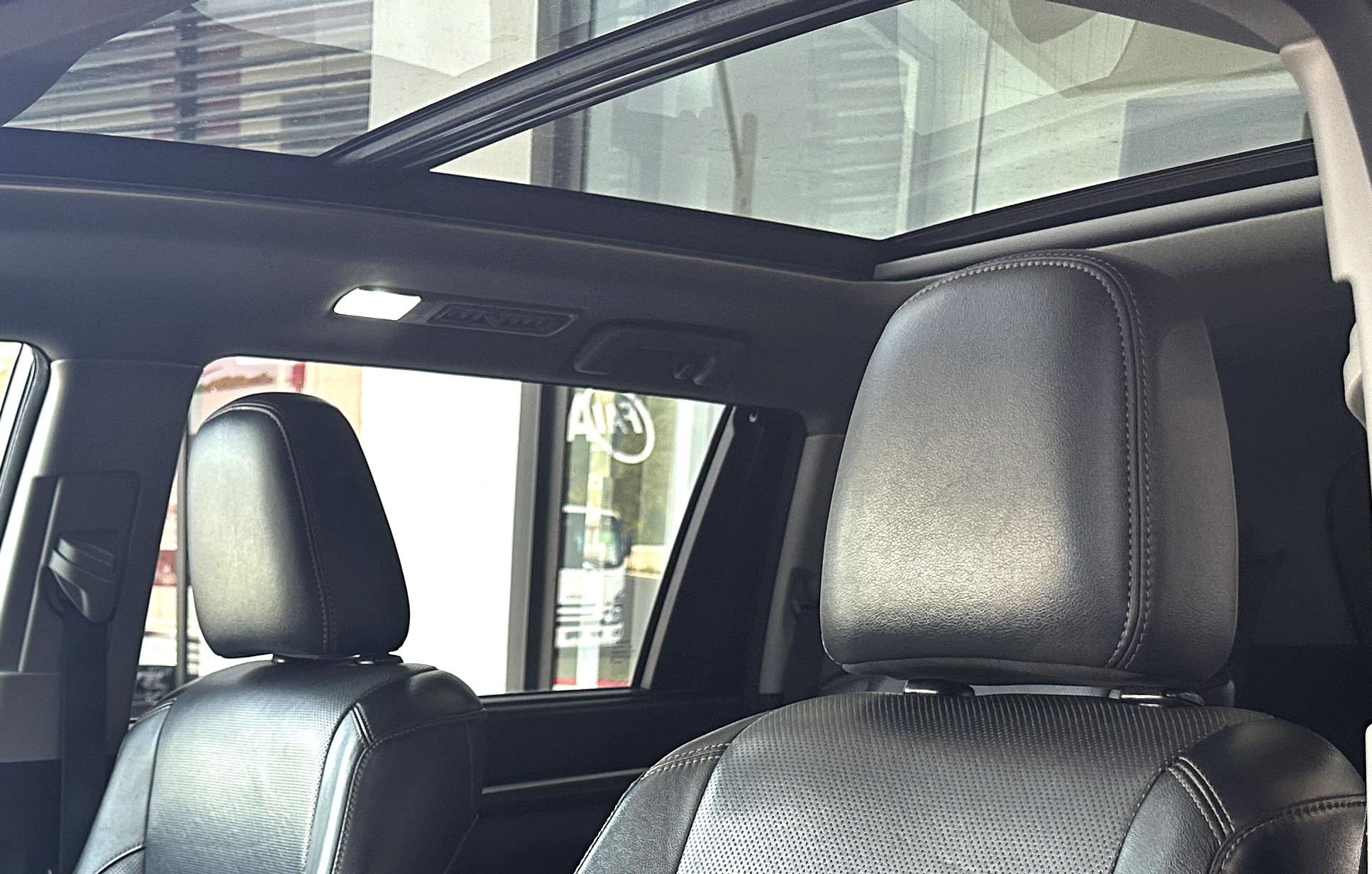 jeepetas y camionetas - Toyota Highlander Limited 2015 1
