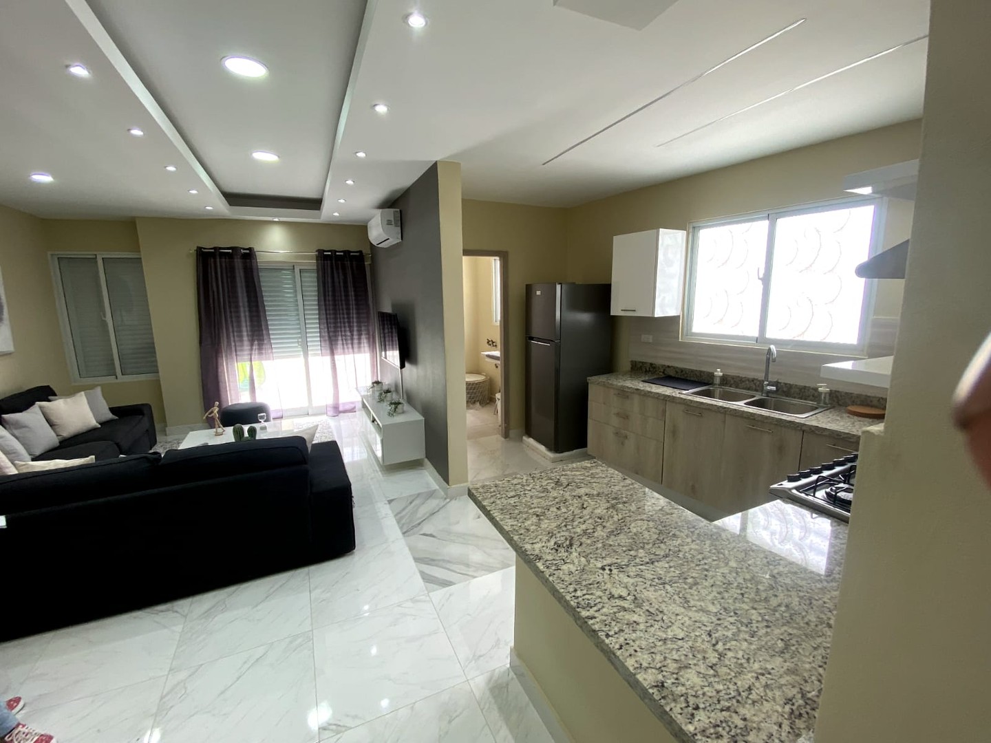 apartamentos - Se alquila apartamento en El Millón 8