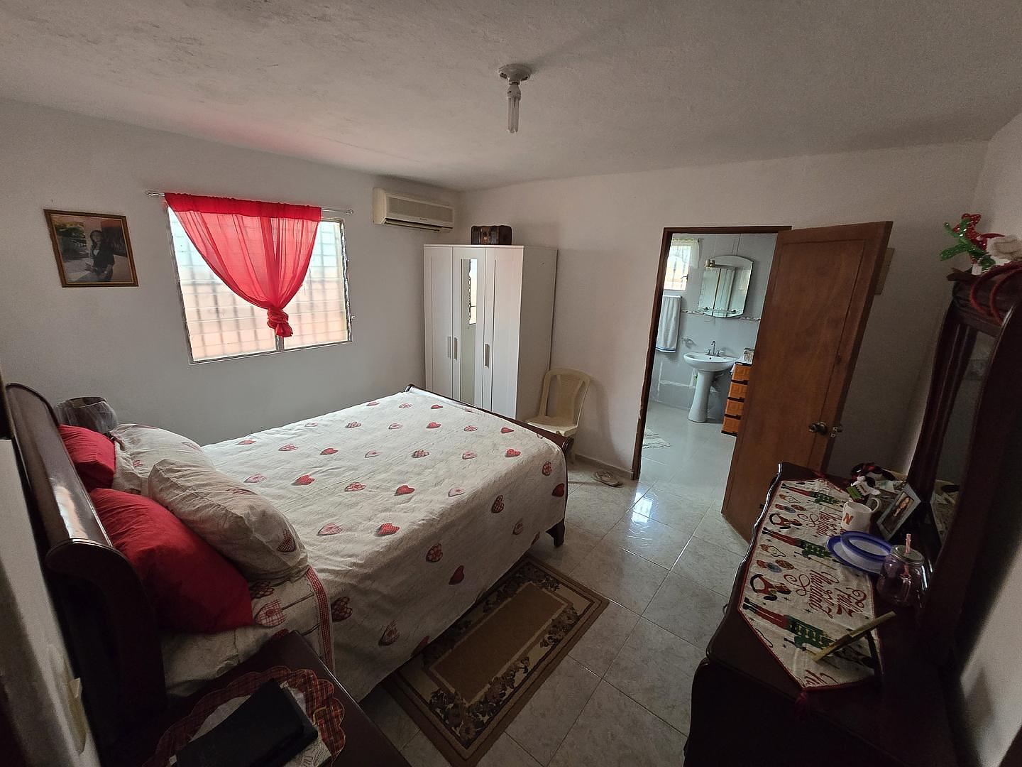casas - CASA 4H URB MAXIMO GOMEZ 6