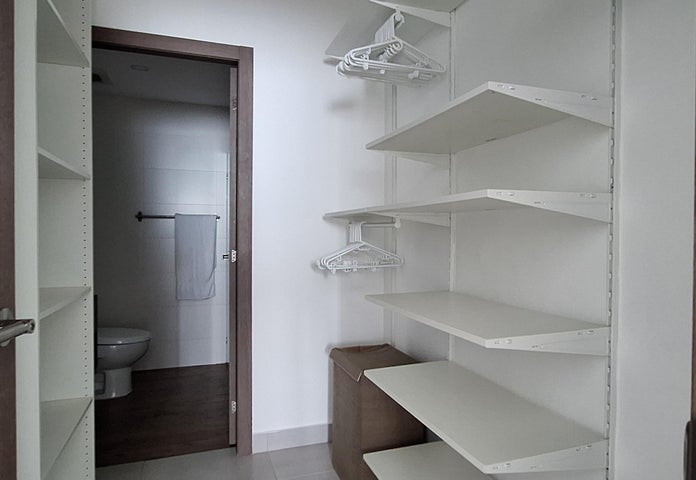 apartamentos - Apartamento en Alquiler en Naco 6