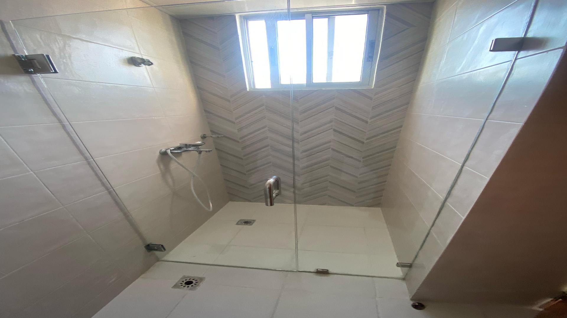 apartamentos - AMPLIO APARTAMENTO EN ALQUILER, ZONA UNIVERSITARIA (ZU-23) 9