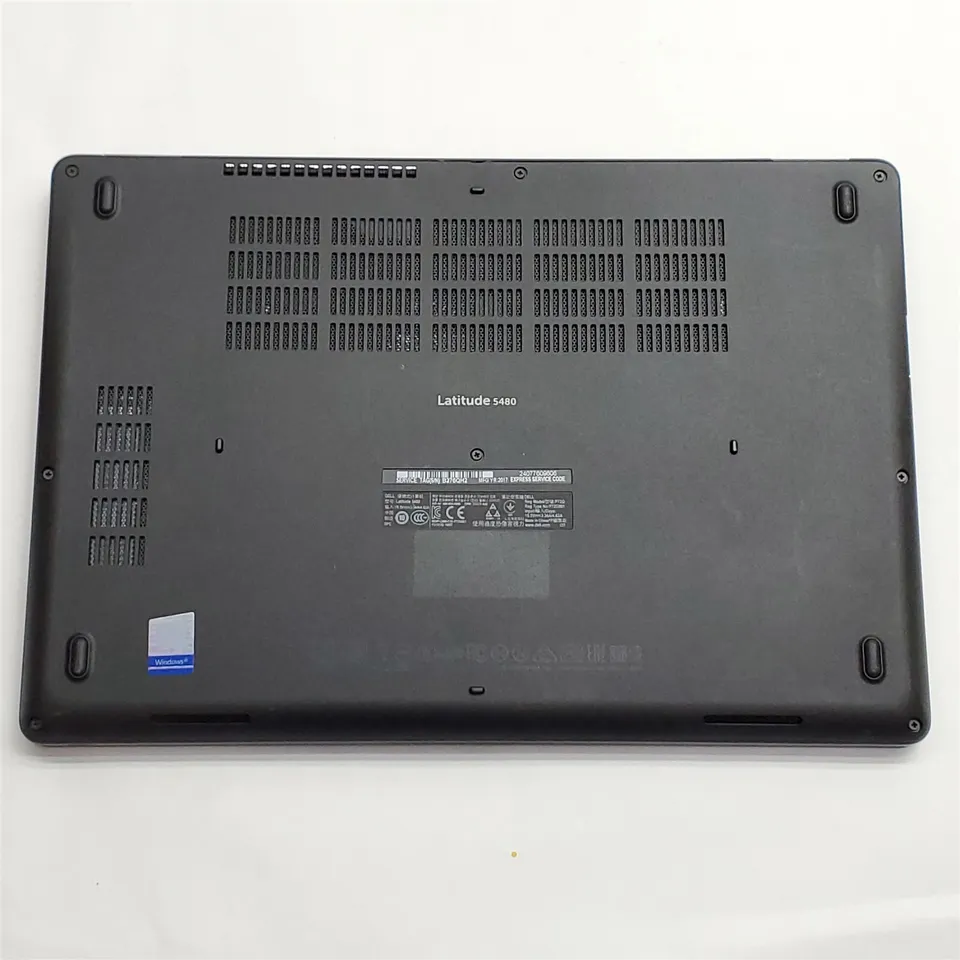 computadoras y laptops - Laptop Dell 5480 i5, 8GB Memoria, 256GB Disco SSD 2