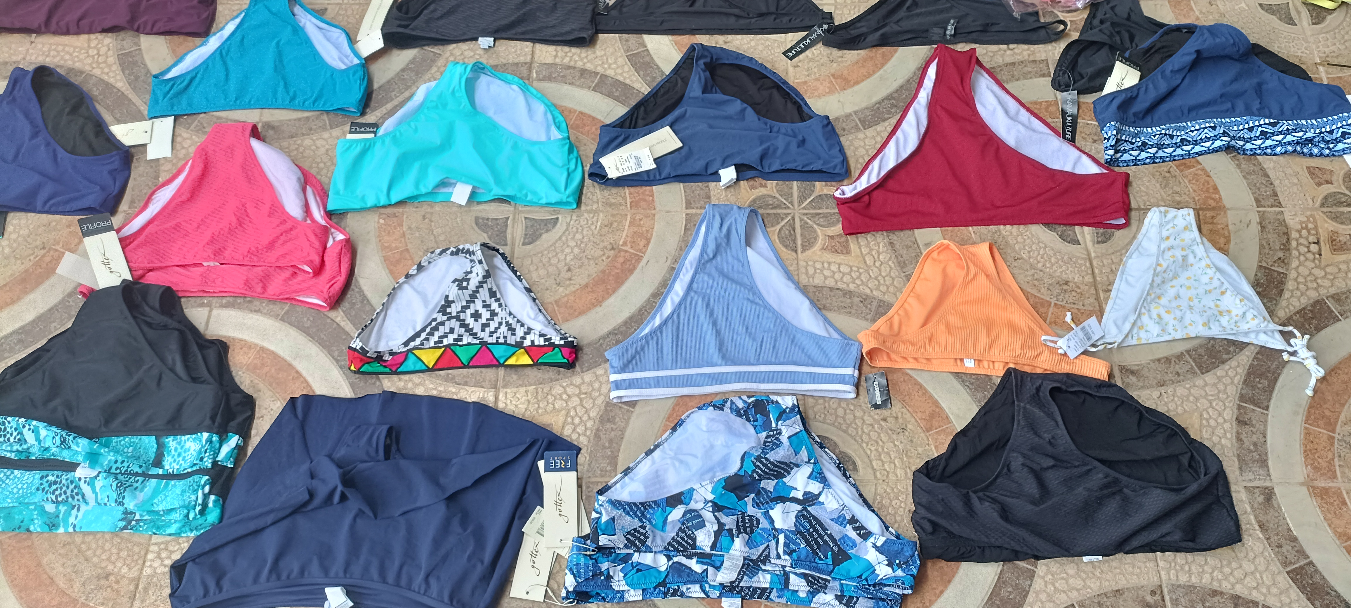 ropa para mujer - traje de baños variados 7