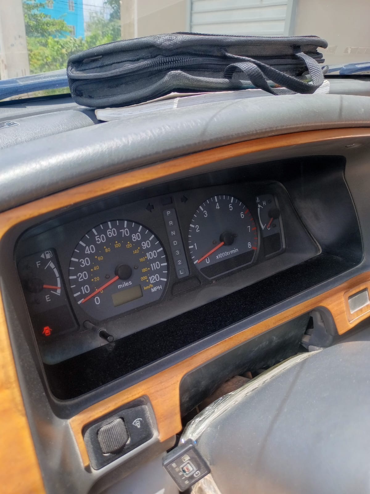 jeepetas y camionetas - Precio NEGOCIABLE  3