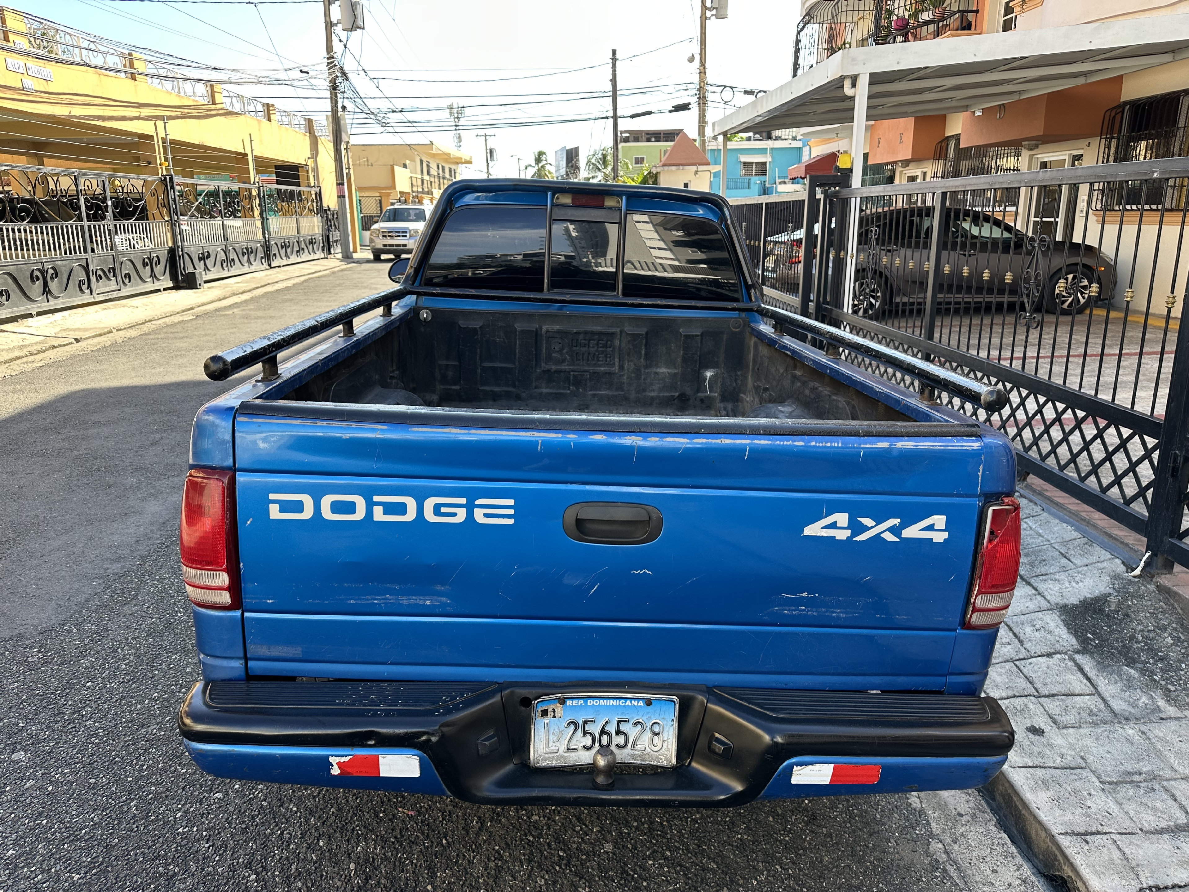 jeepetas y camionetas - Camioneta Dodge Dakota 2001 5