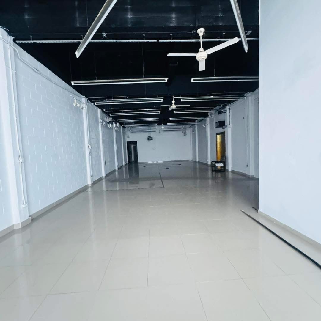 oficinas y locales comerciales - Alquilo Nave En Santo Domingo Distrito Nacional  5