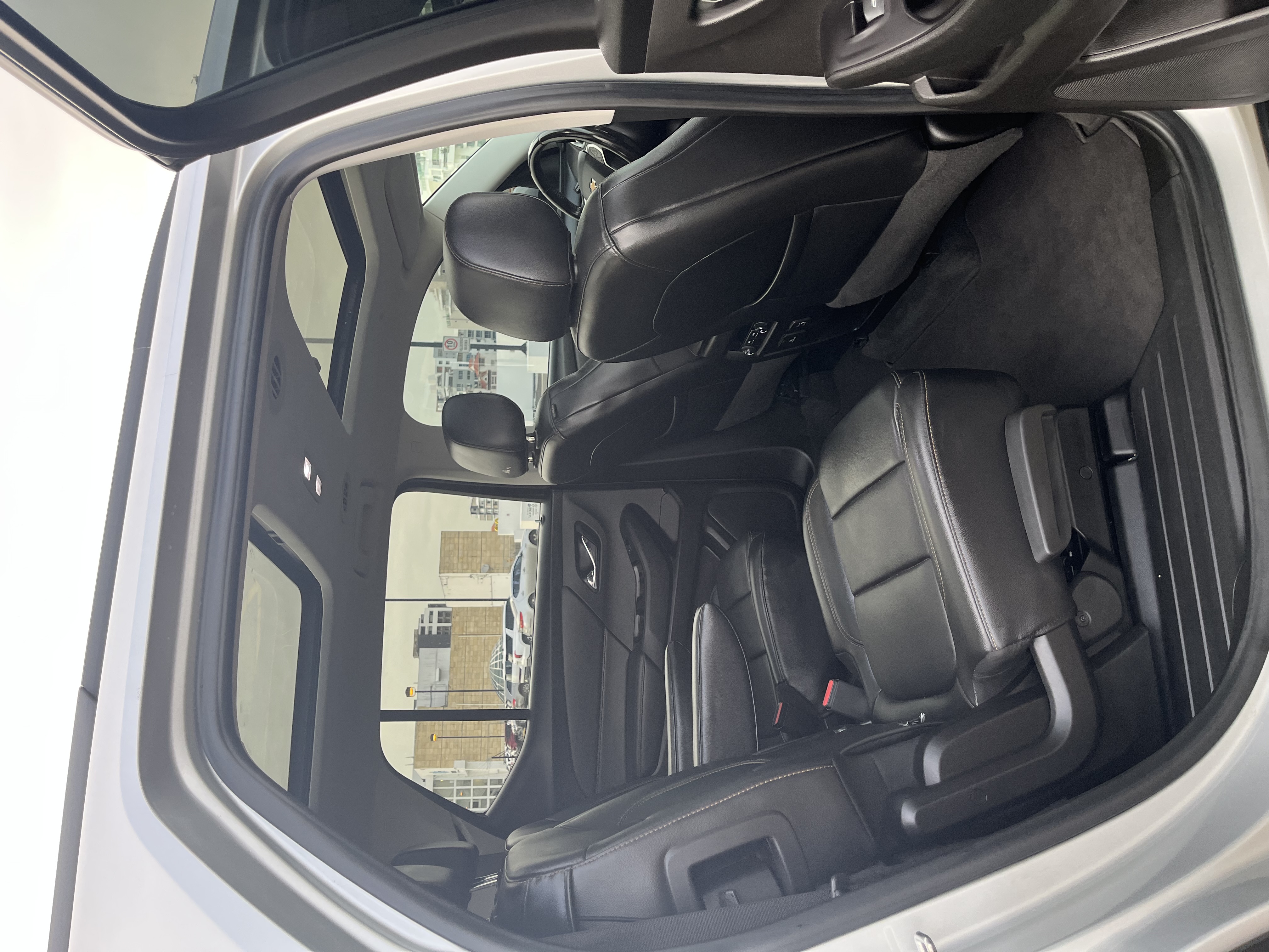 jeepetas y camionetas - Chevrolet Traverse 2019 LT Excelente Estado US$ 19,900  4