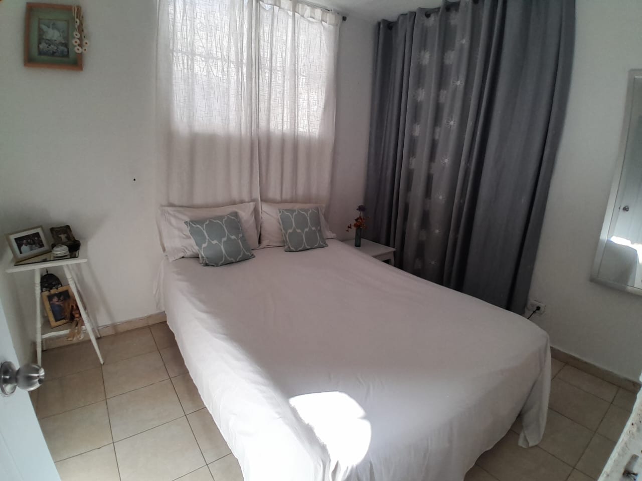 casas - Casa apropiada para negocio en Alna Rosa 2 6