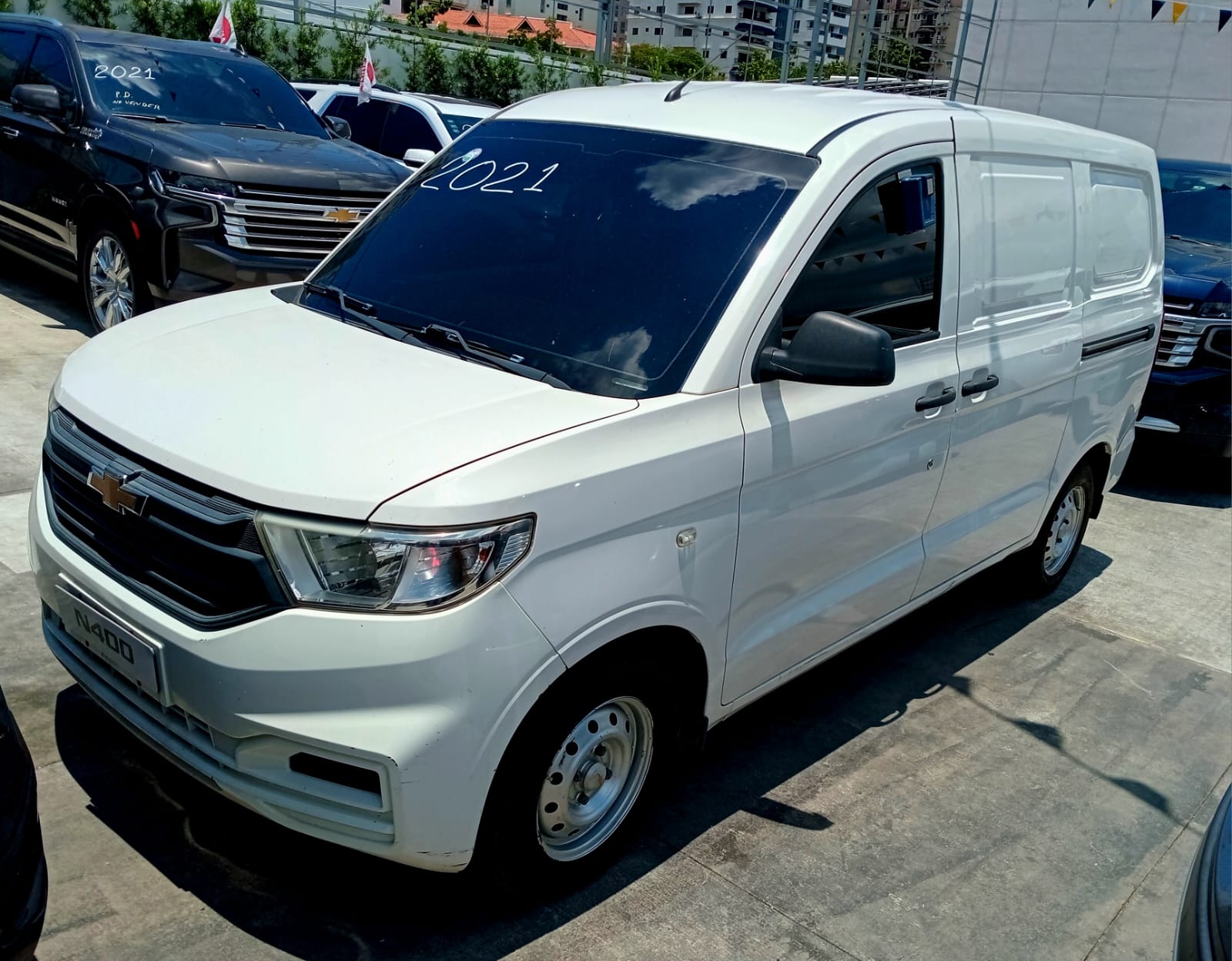 jeepetas y camionetas - Chevrolet N400 Cargo 2021