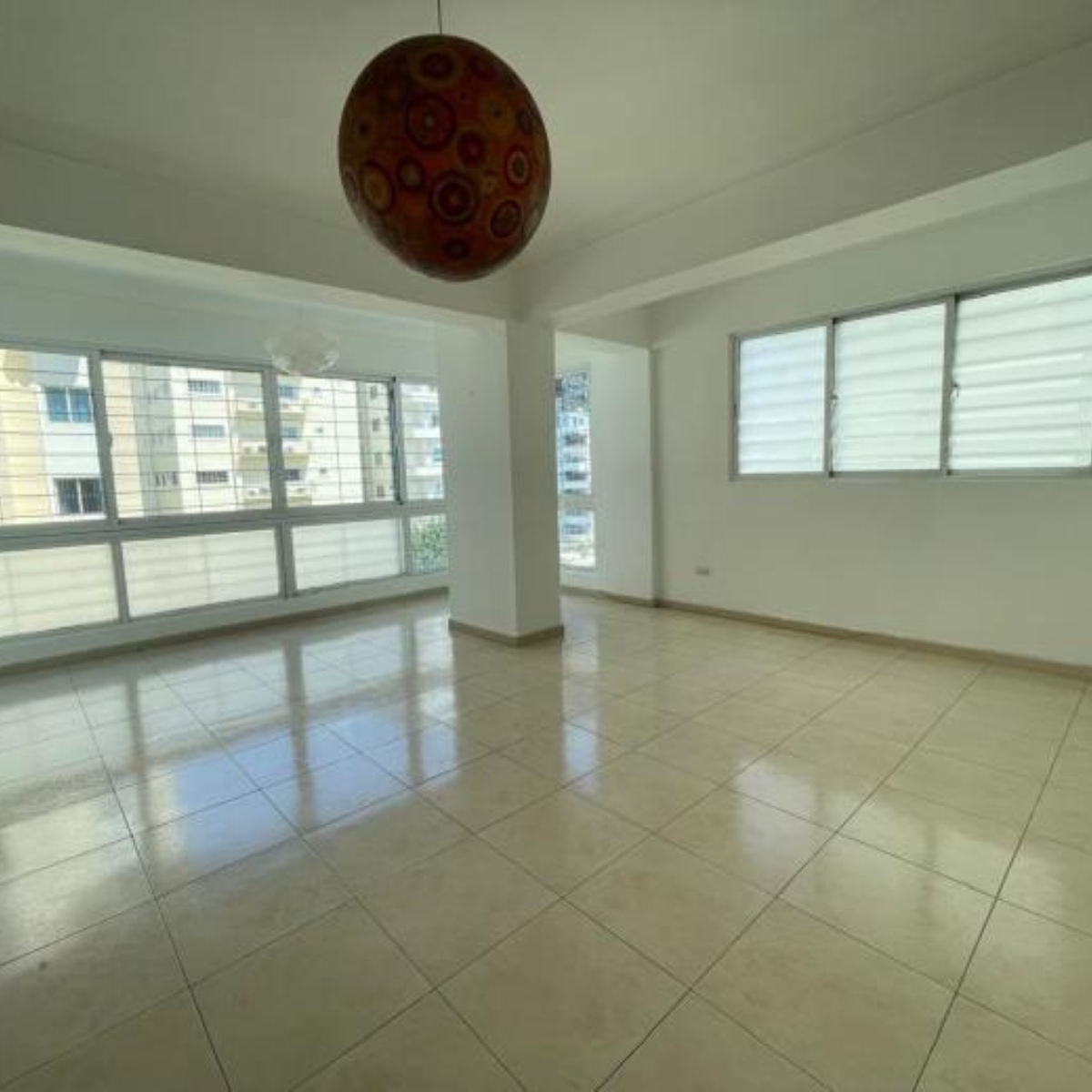 apartamentos - Apto centrico, espacioso, excelente ubicación 4