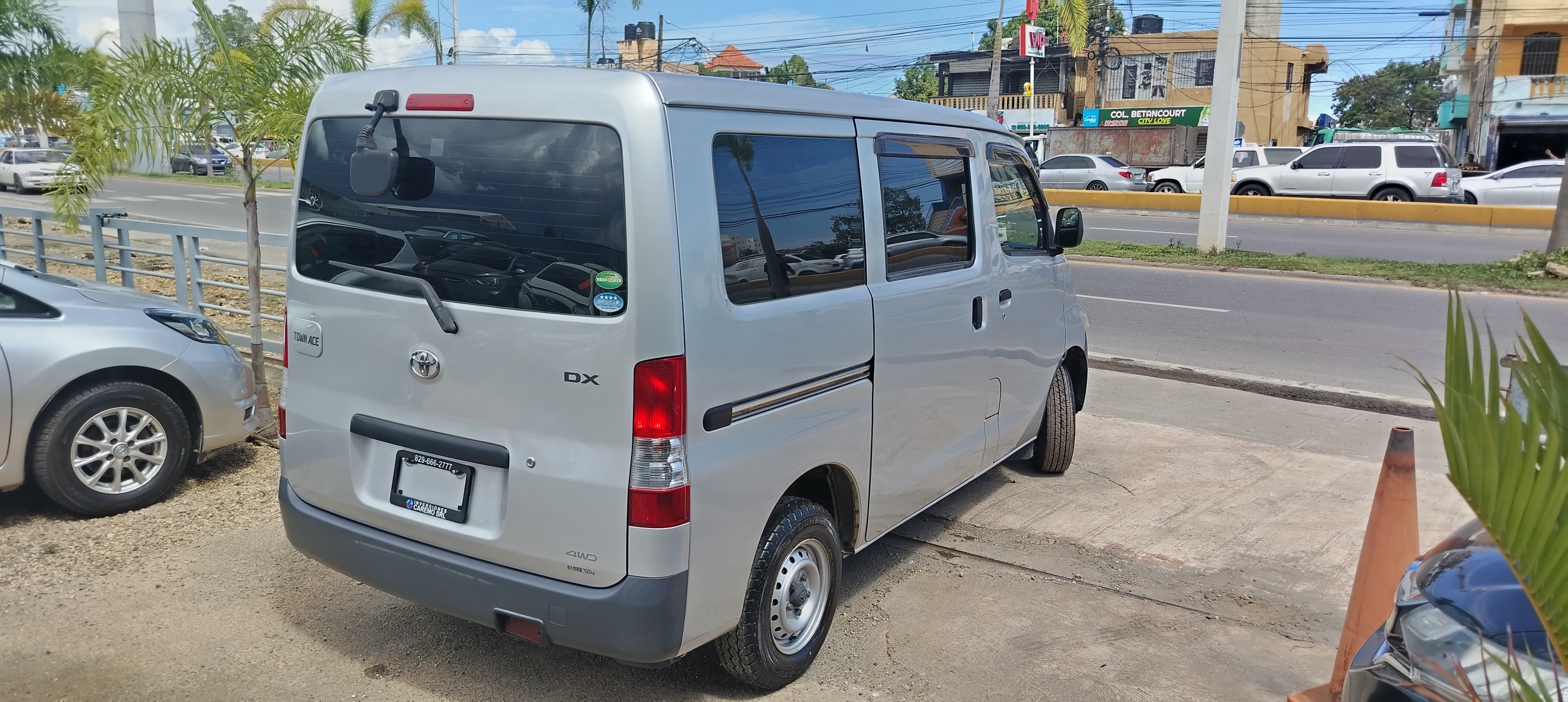 jeepetas y camionetas - TOYOTA TONW ACE 2019 3