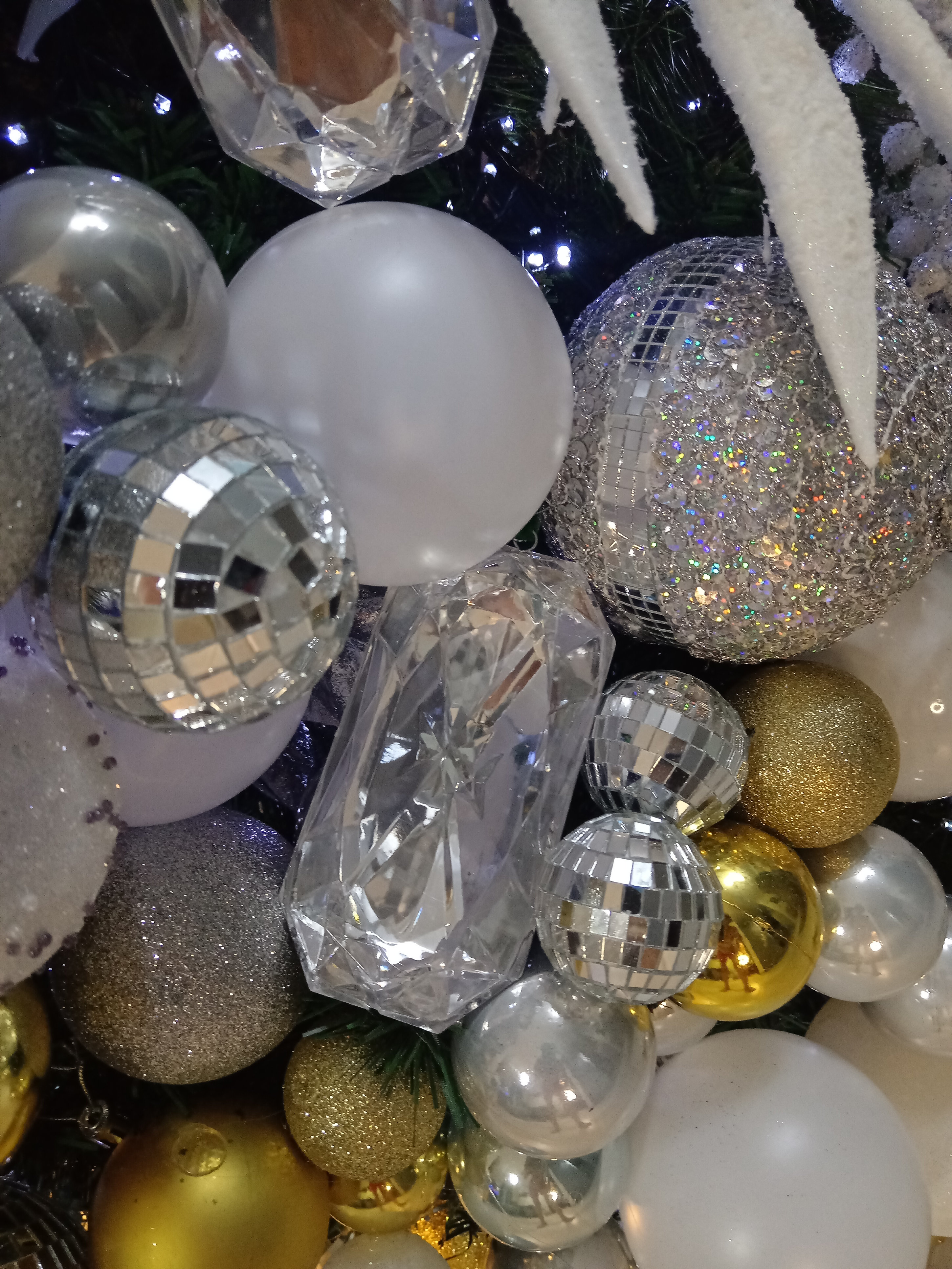 decoración y accesorios - Alquiler de arbol de navidad 6