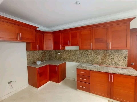casas - Venta de casa en la autopista de san Isidro prado oriental con amplio patio 5