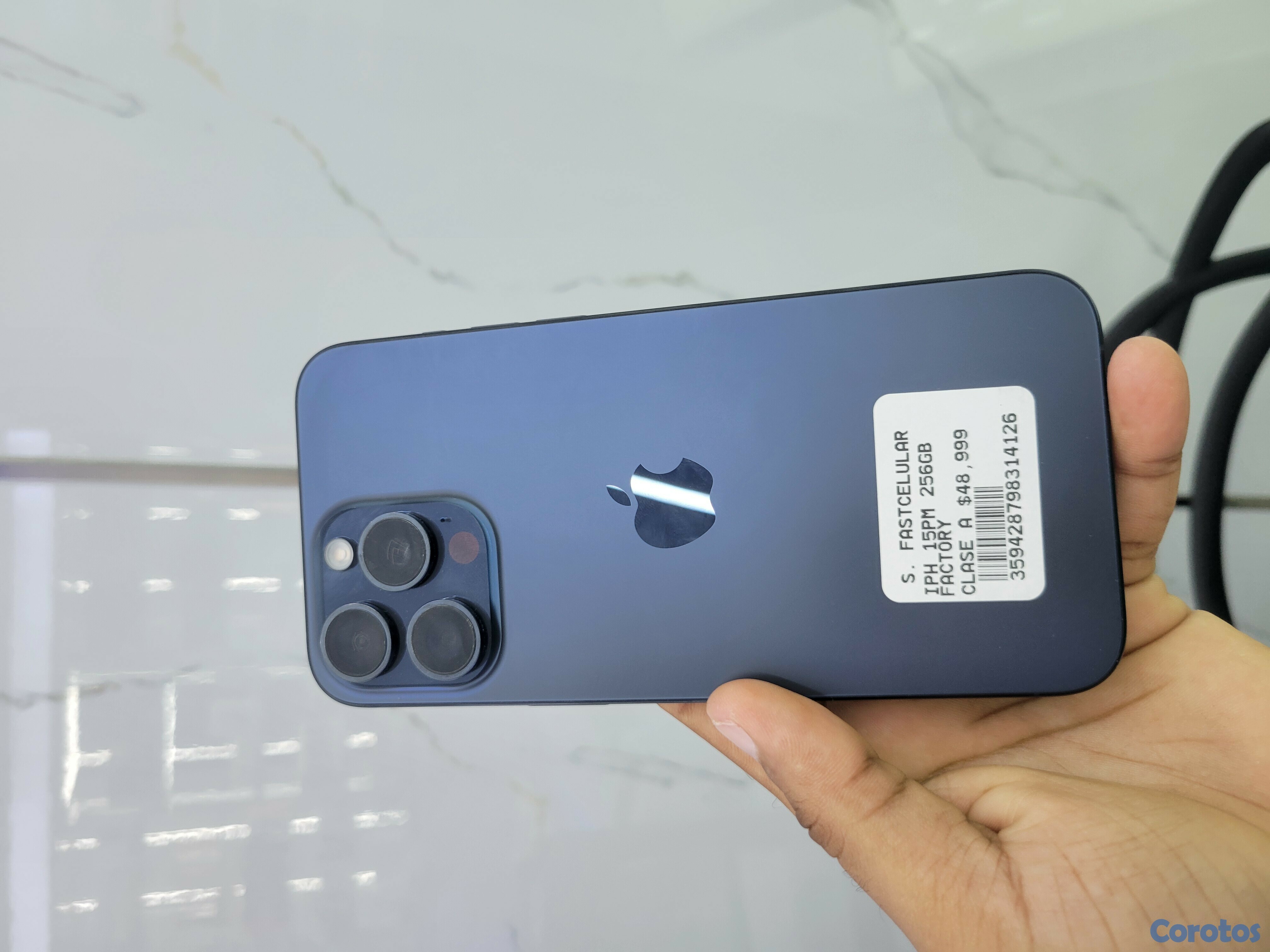 celulares y tabletas - iPhone 15 pro max de 256gb  1