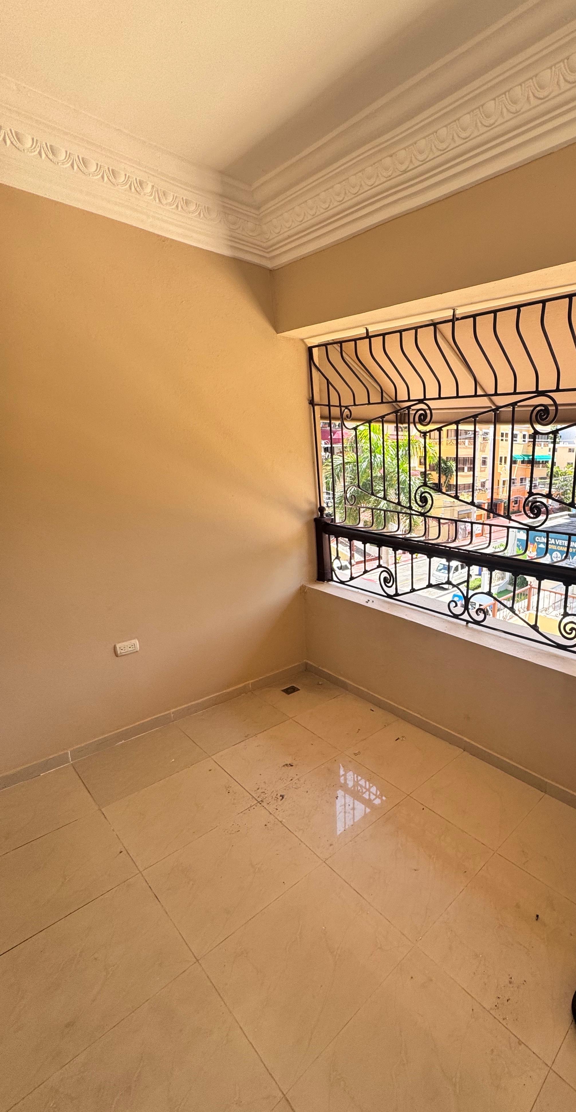 apartamentos - SE VENDE HERMOSO Y AMPLIO APARTAMENTO EN BELLA VISTA! 9