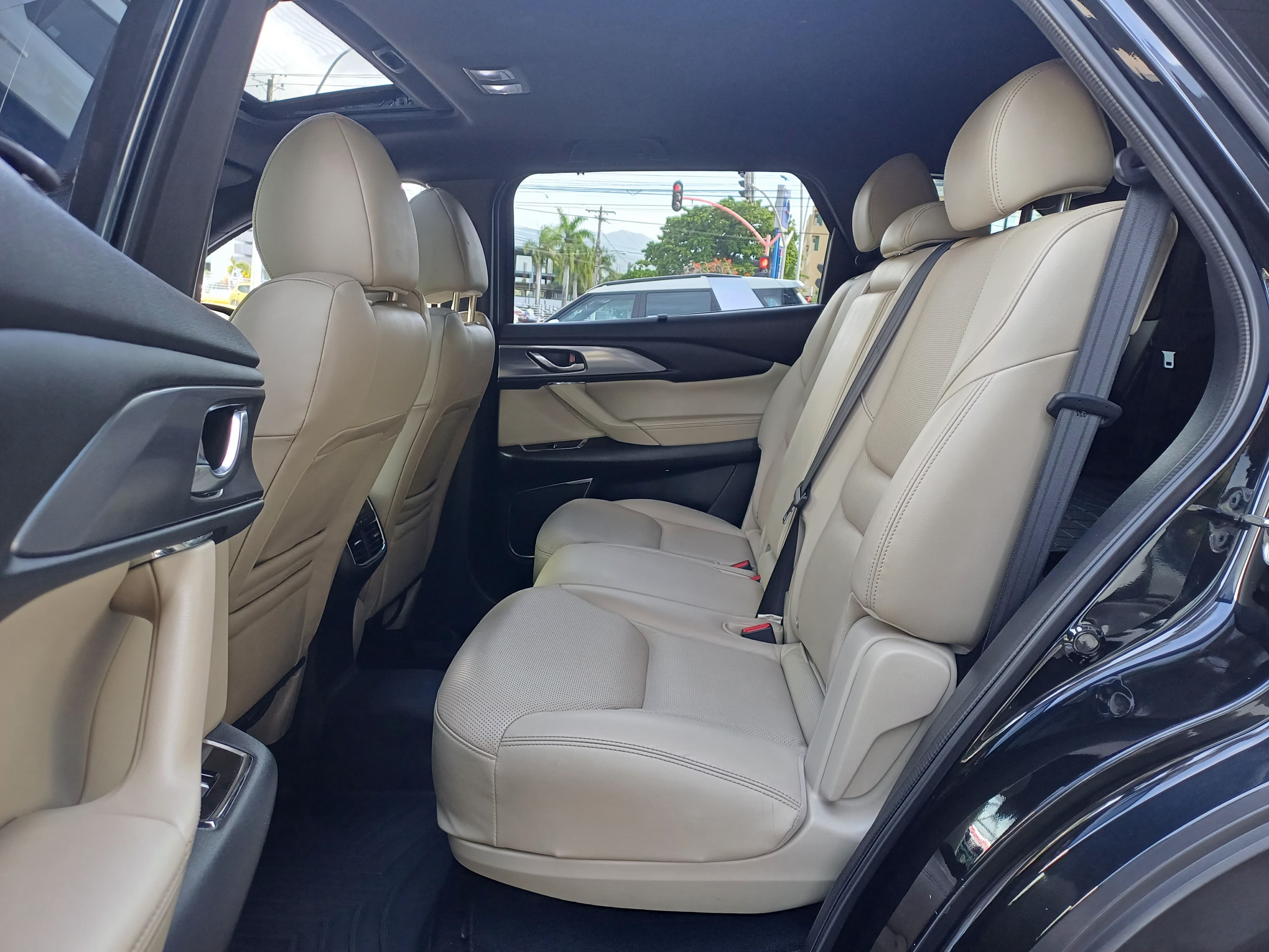 jeepetas y camionetas - Mazda CX-9 Exclusive Negro 2018 6