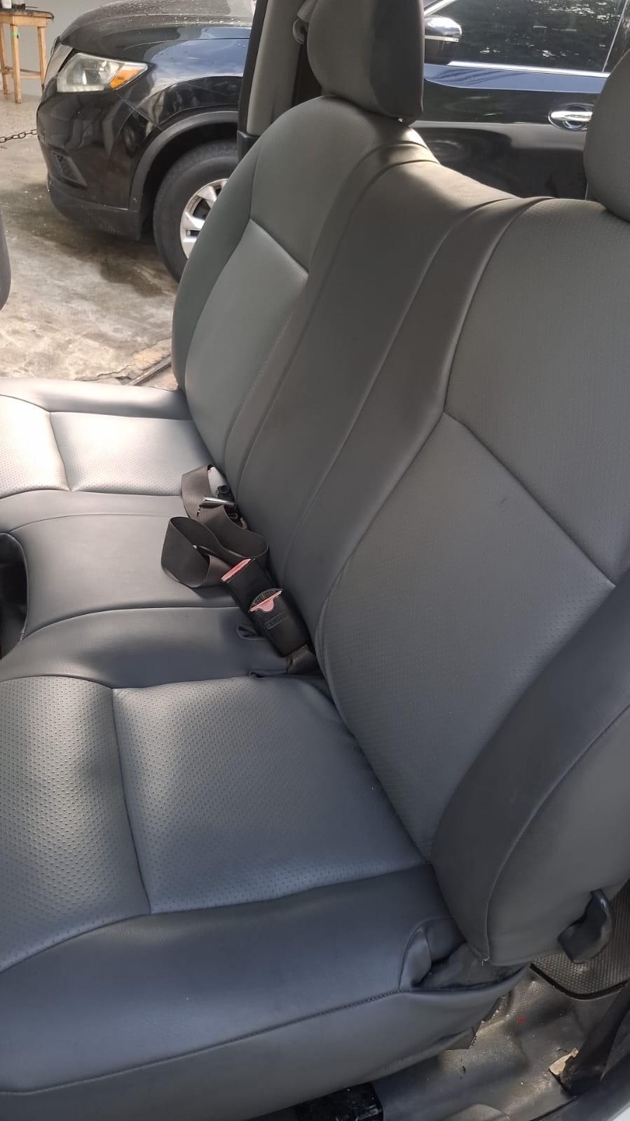 jeepetas y camionetas - CAMIONETA ISUZU DMAX 2011 3