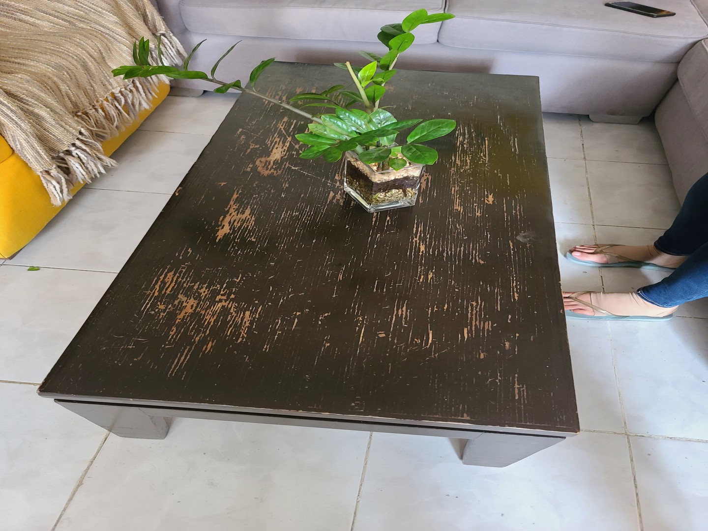 muebles y colchones - Mesa de centro (necesita pintura) 2