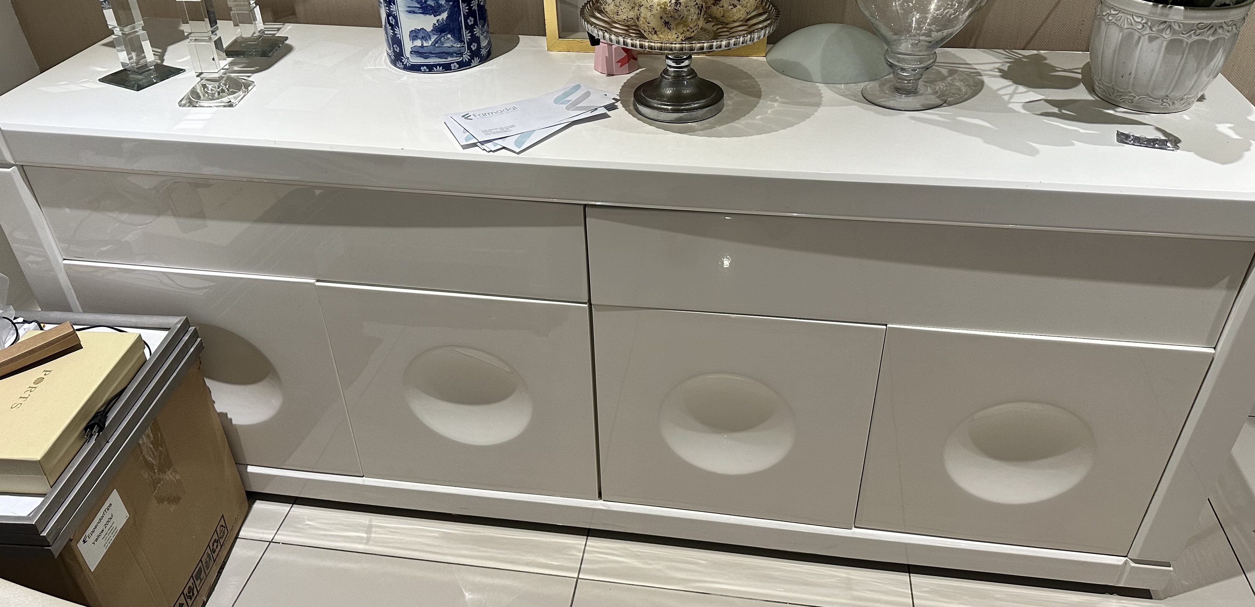 muebles y colchones - Credenza 2