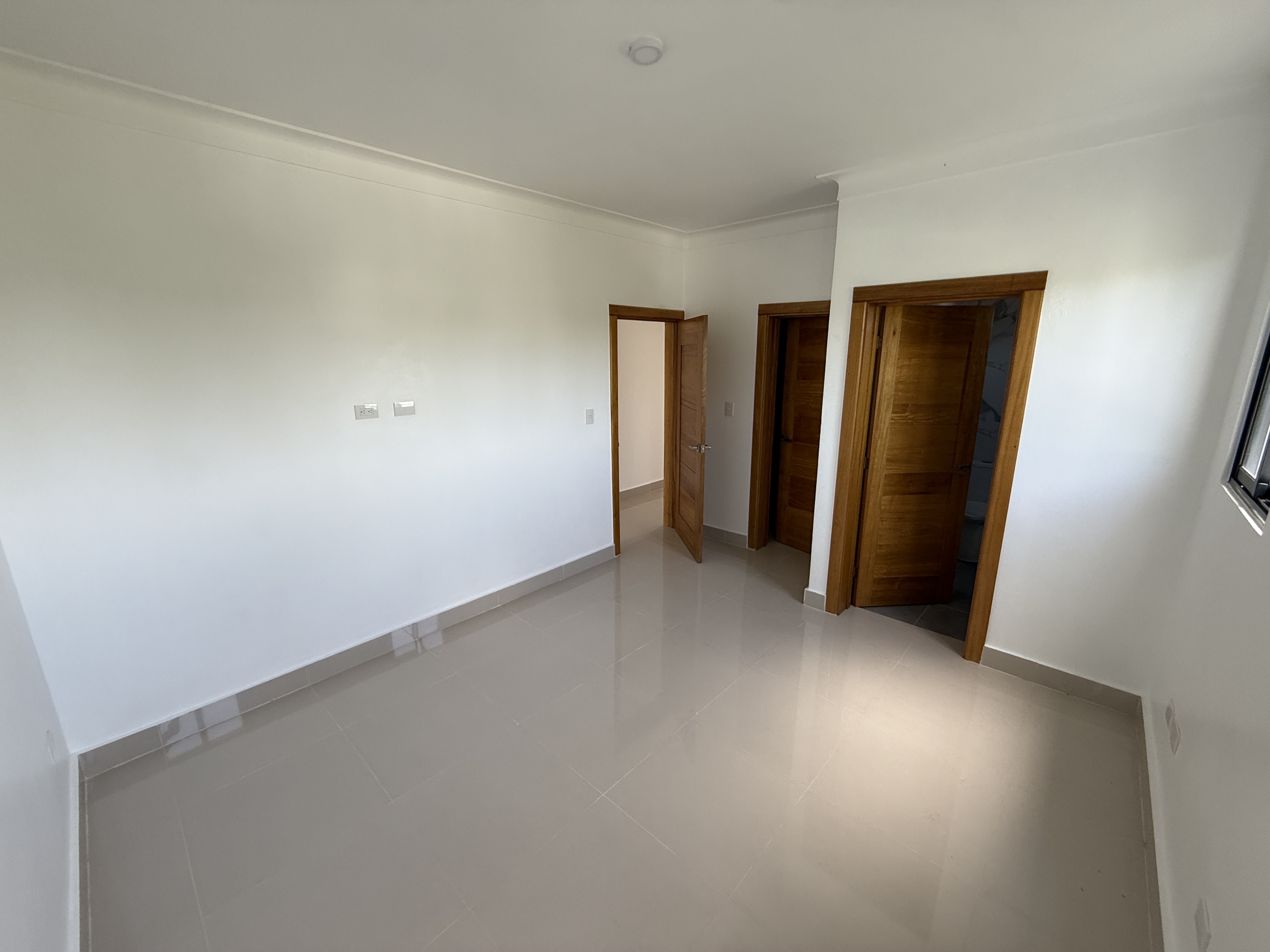 apartamentos - vendemos 4to + terraza próximo a Homs  5