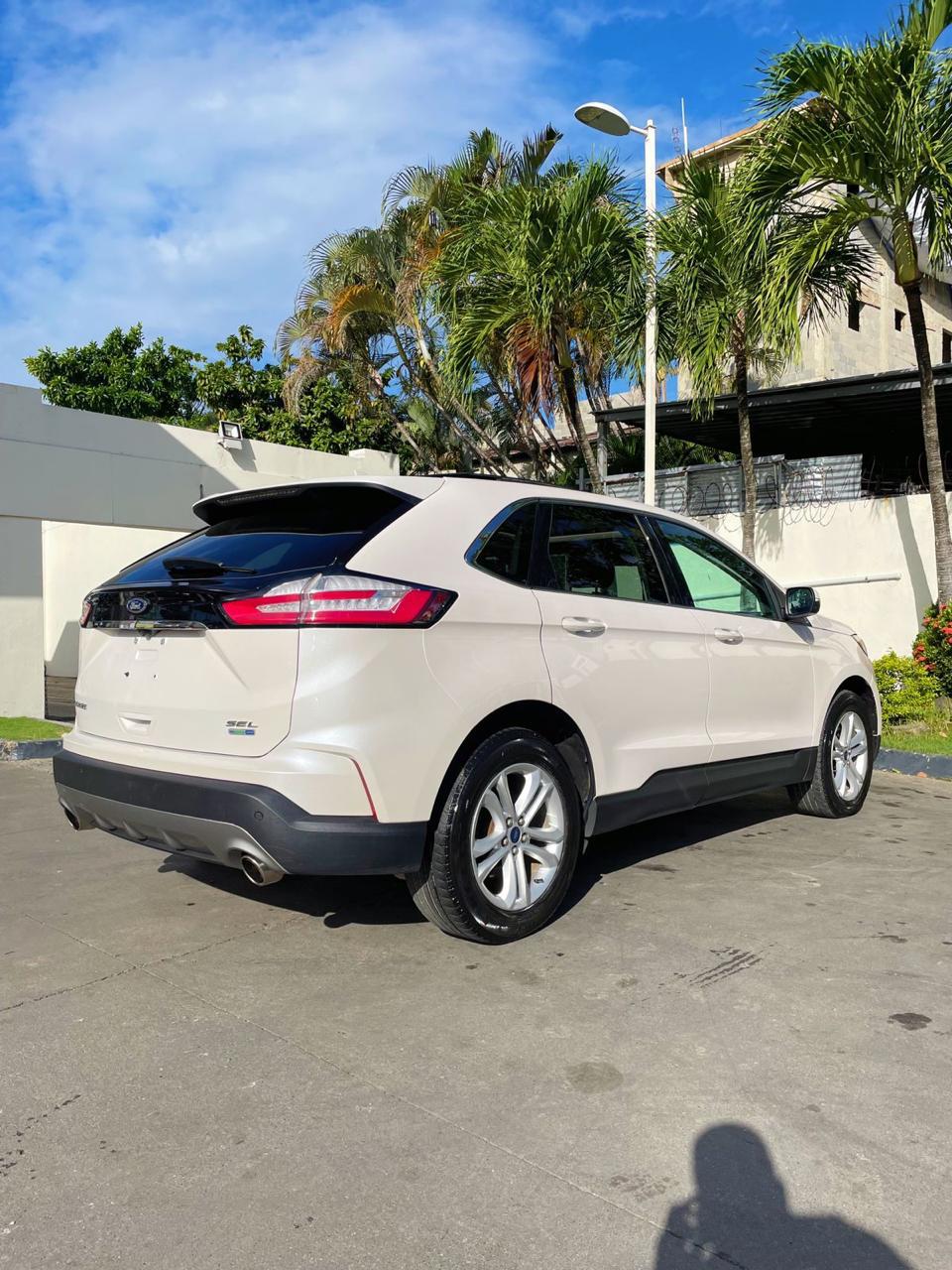 jeepetas y camionetas - Ford Edge SEL 2019 AWD 3