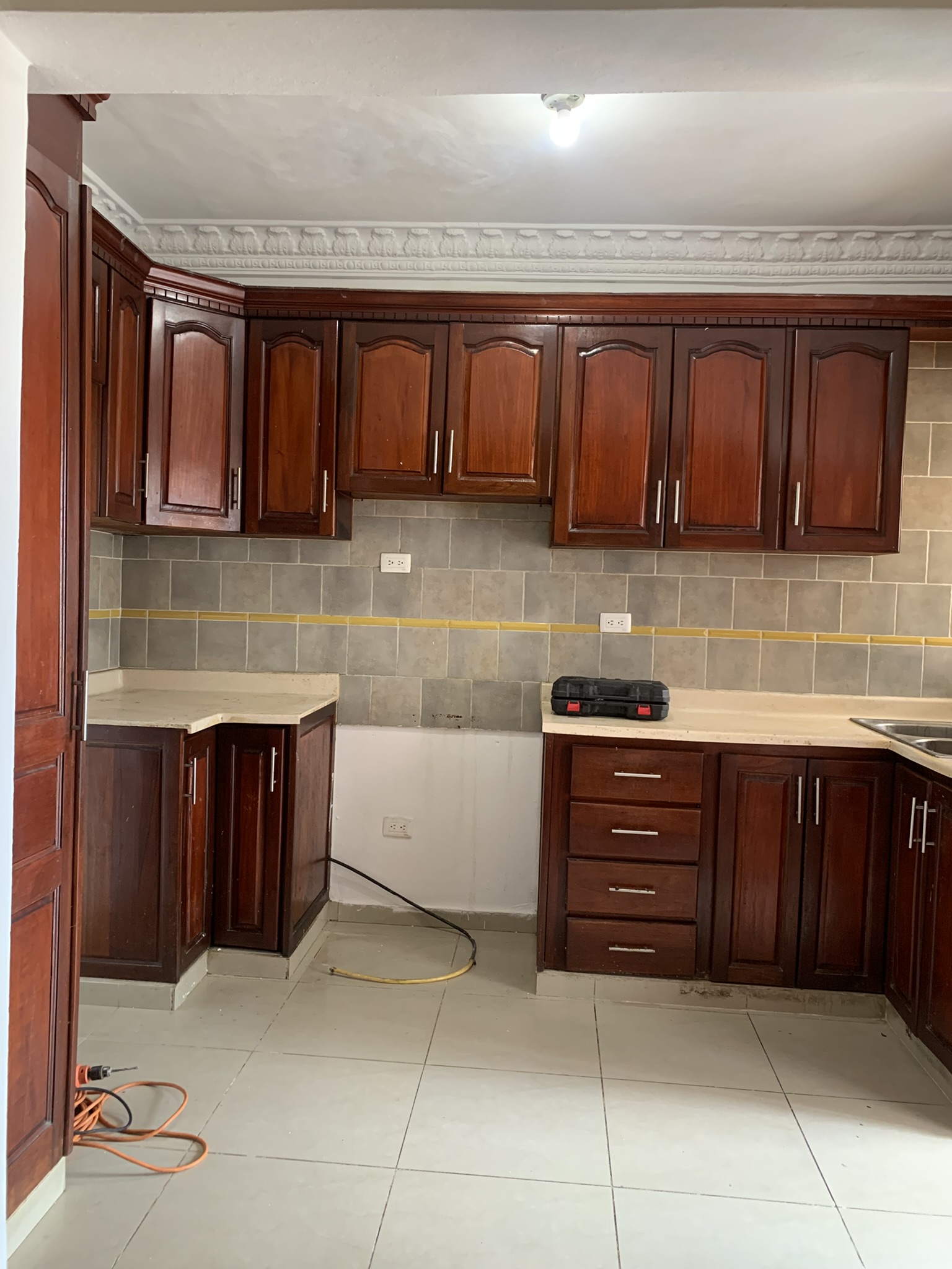 apartamentos - Apartamento en Alquiler Zona Oriental 3 Ha 2 Parqueos 2