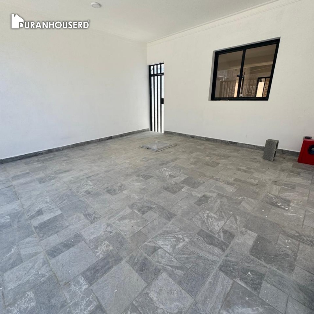casas - venta de casa con piscina en la autopista de san isidro Santo Domingo este  6