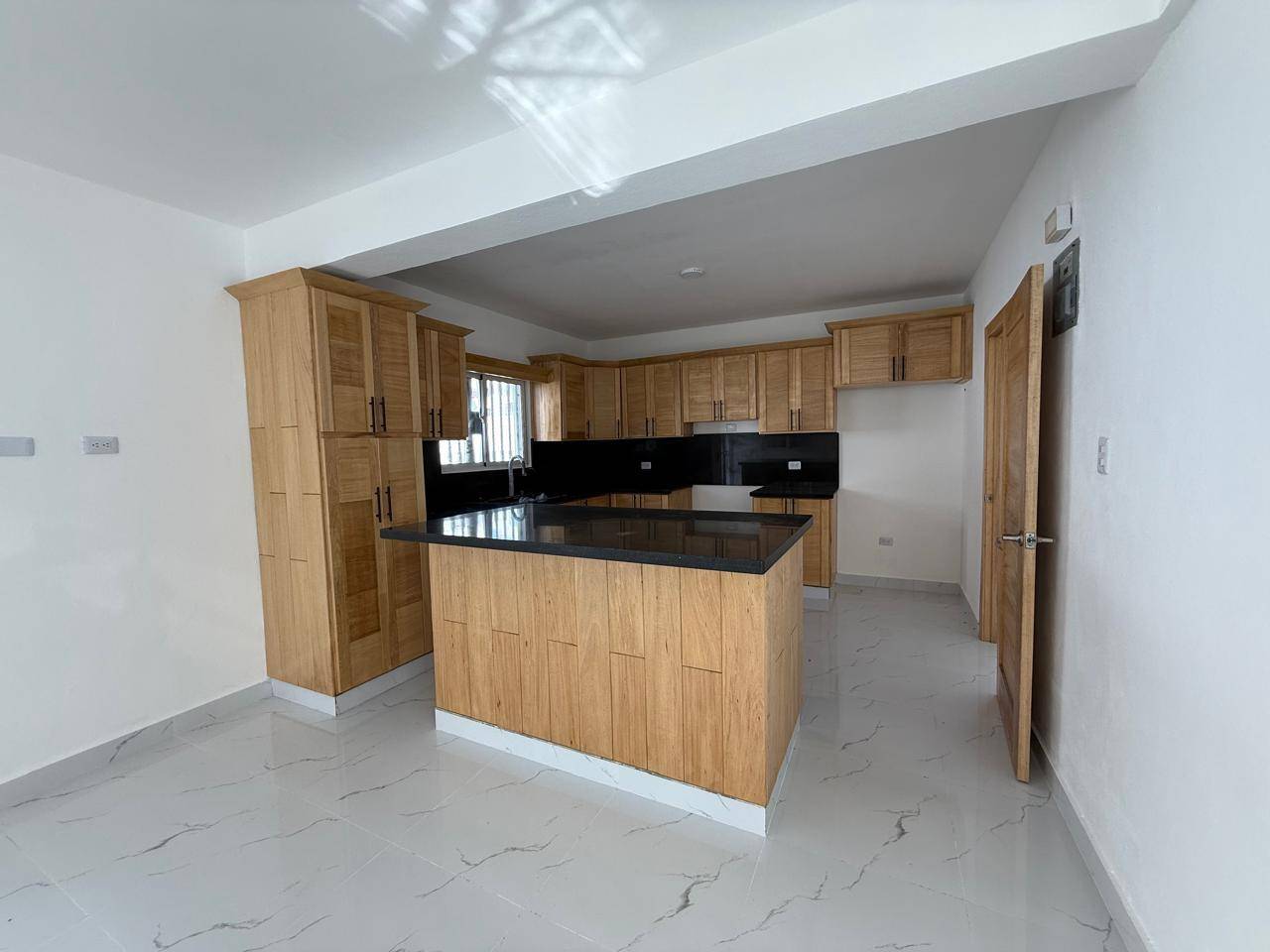 casas - En venta casa amplia en prado oriental  3