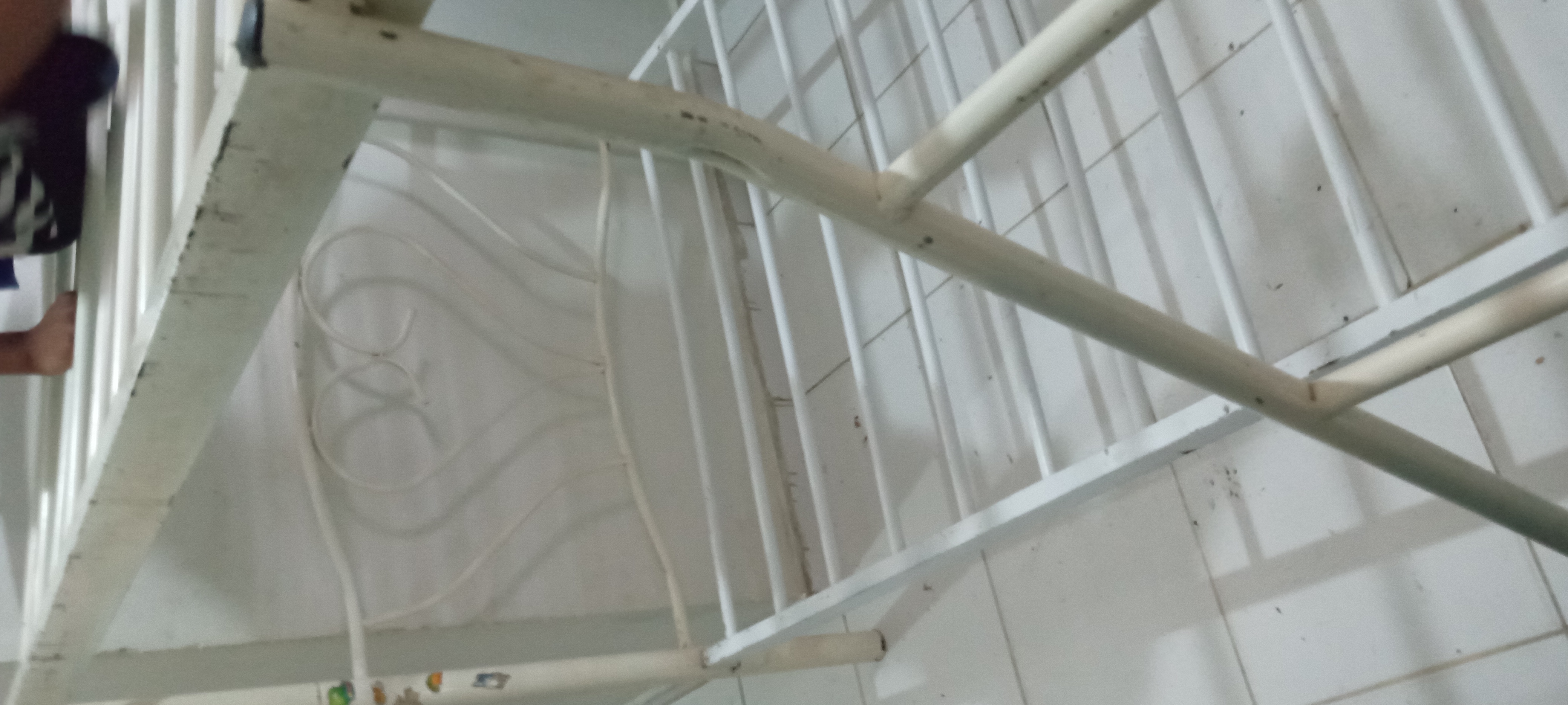 muebles y colchones - Vendo camarote grande se divide en dos cama