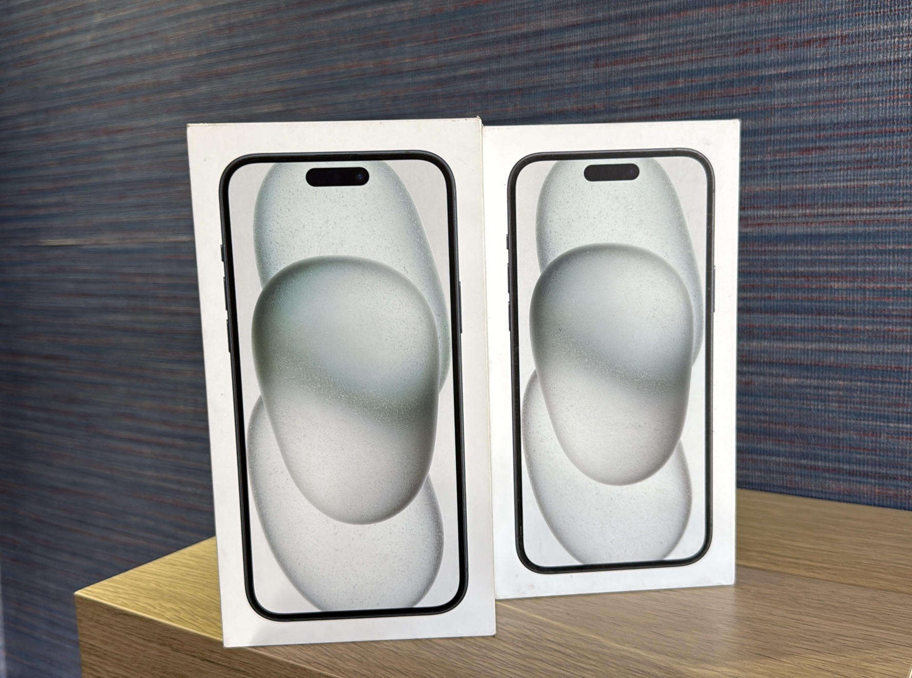 celulares y tabletas - iPhone 15 PLUS 128GB E-SIM Sellados RD$ 52,500 NEG 0