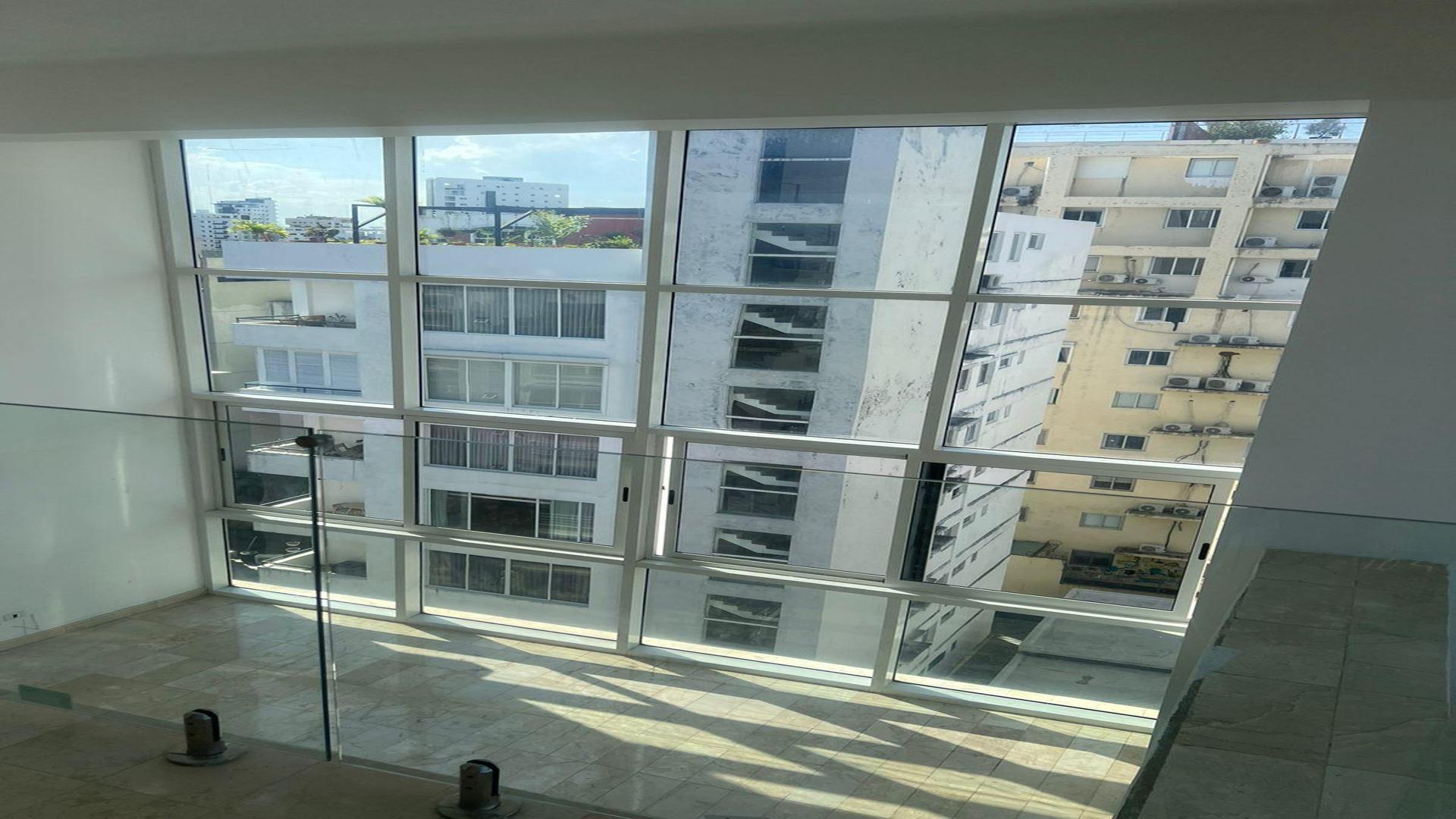 apartamentos - Un apartamento por piso en Serrallés 2