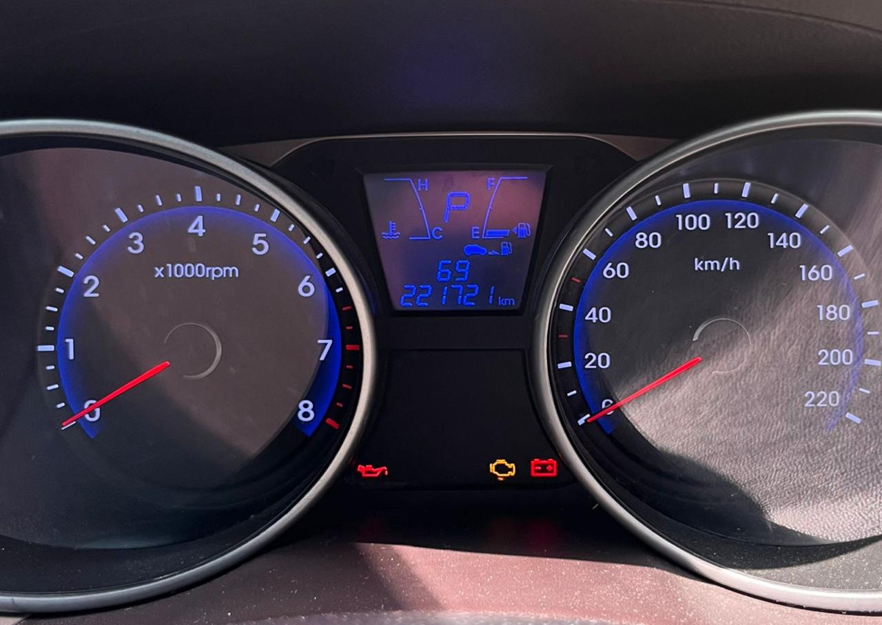 jeepetas y camionetas - Hyundai Tucson 2011 600,000 NEGOCIABLE  6