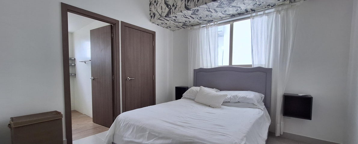 apartamentos - Apartamento en Alquiler en Naco 7