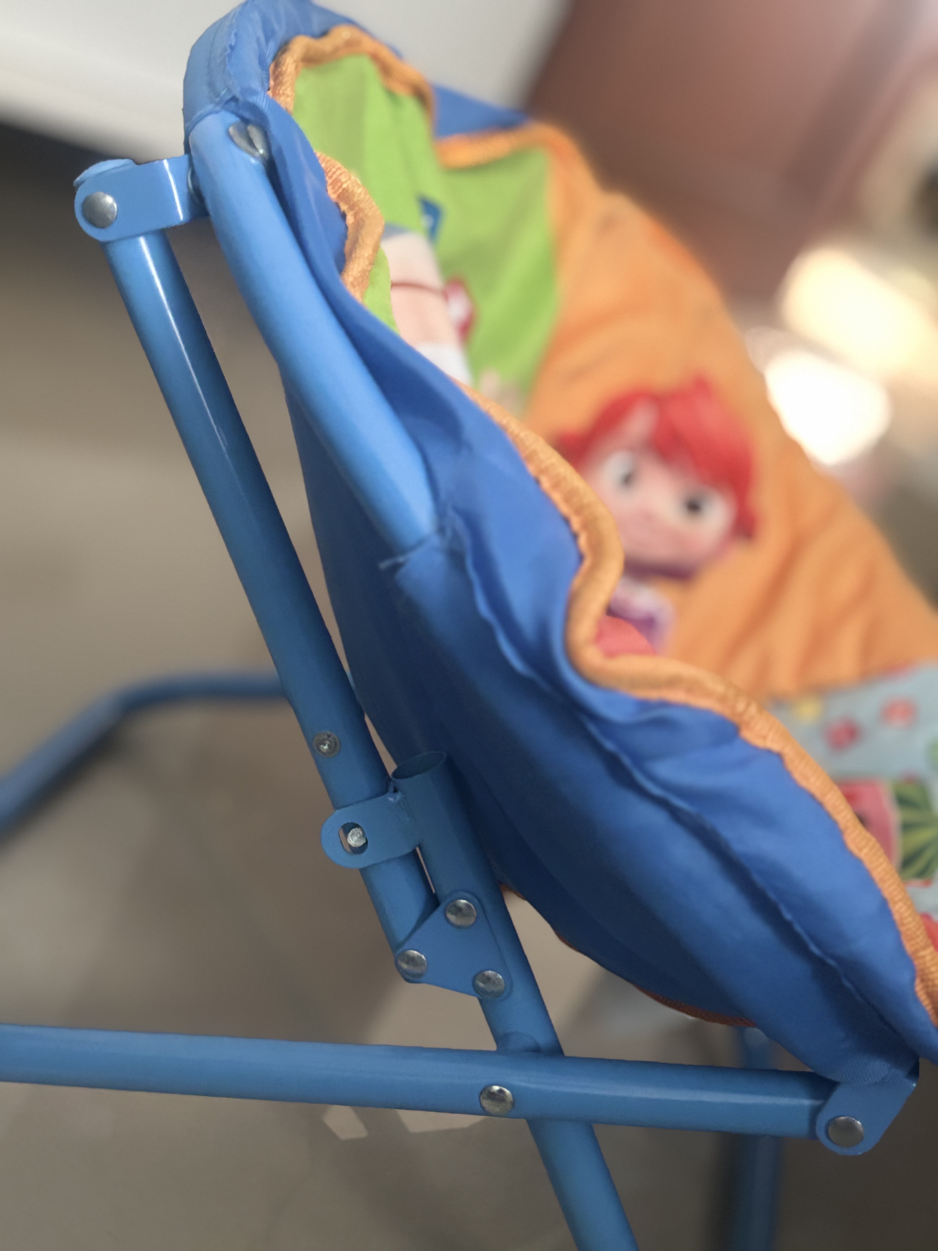 coches y sillas - Silla Cocomelon como nueva  5