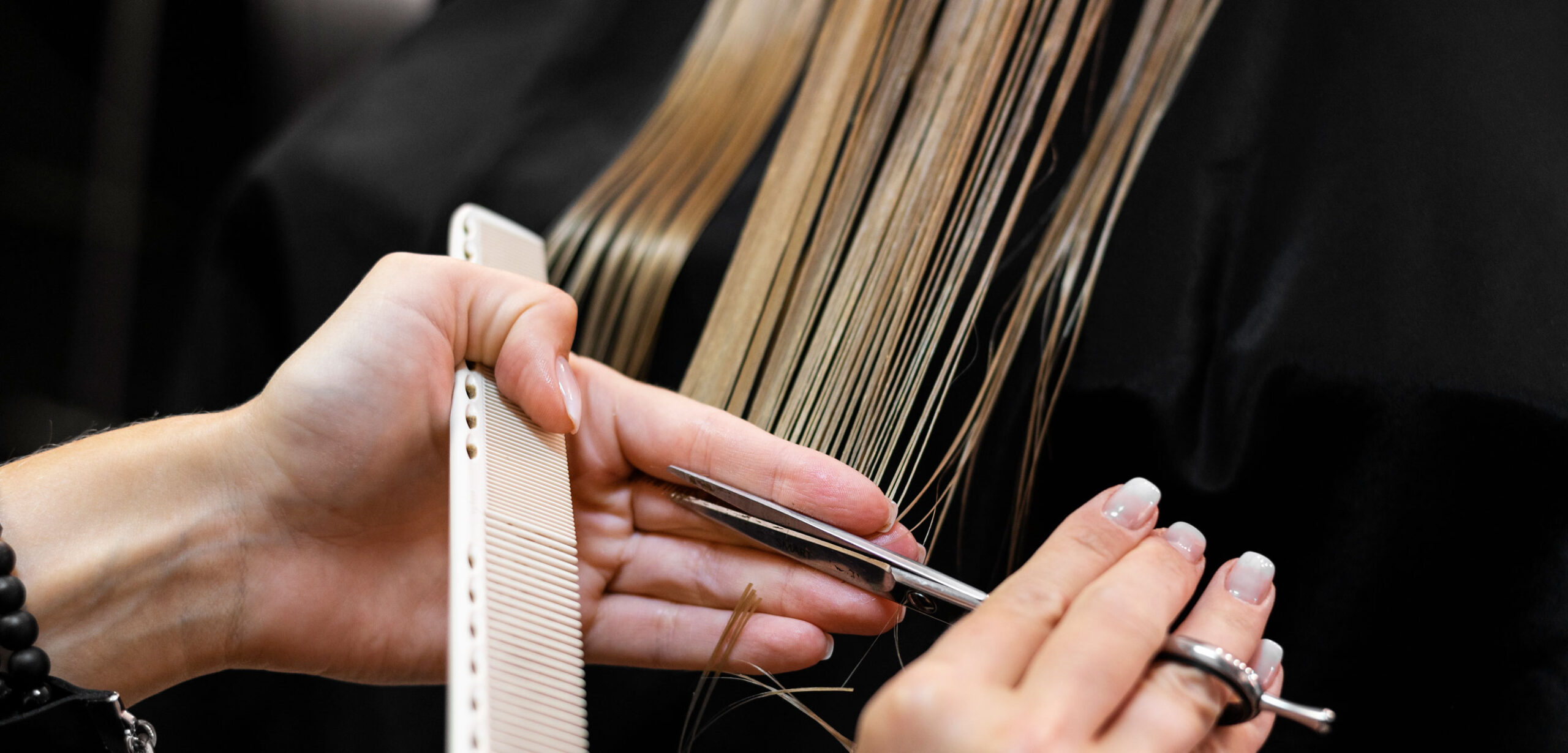 empleos disponibles - Empleada para salón de belleza 0