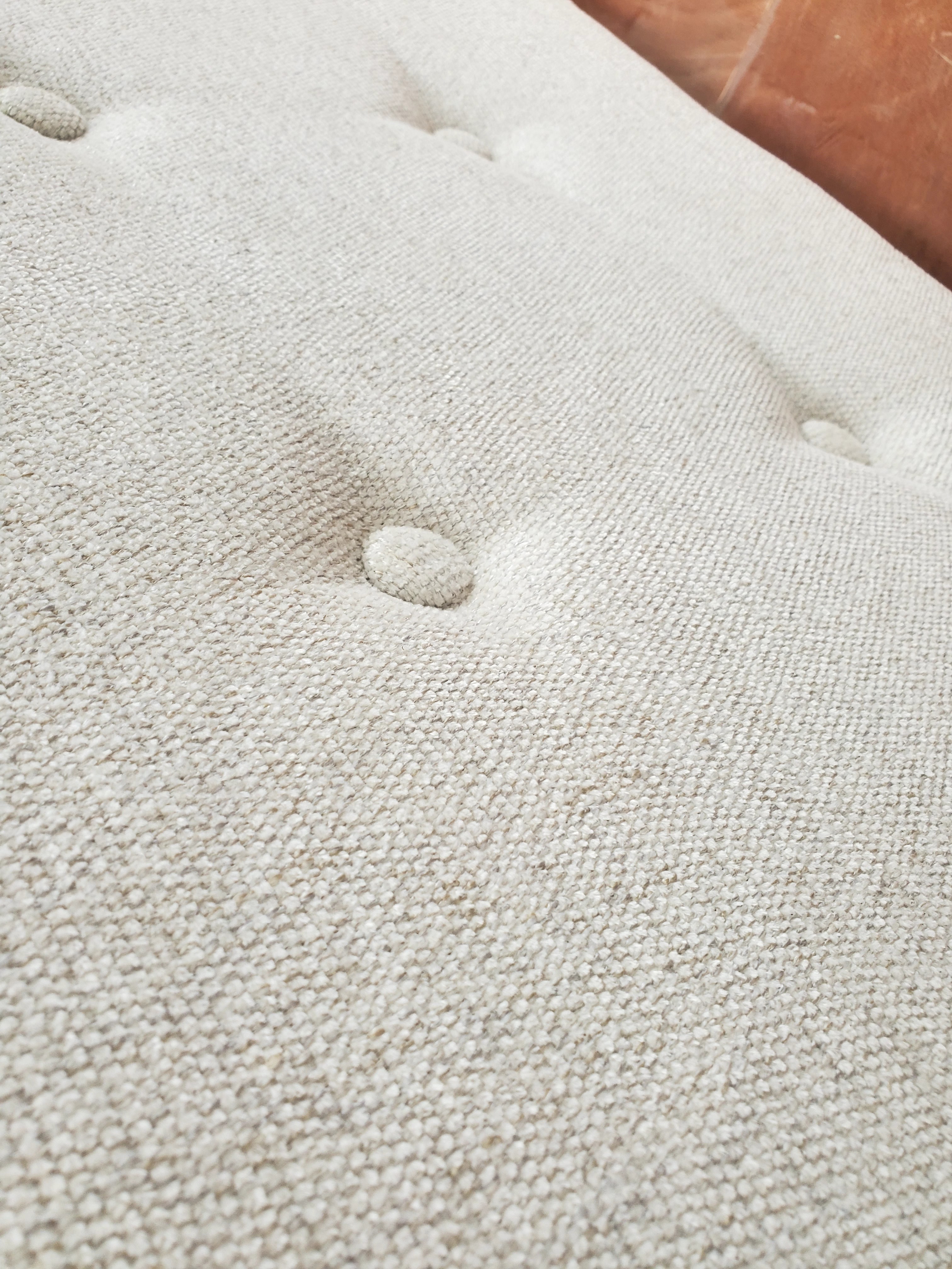 muebles y colchones - Diván crema totalmente nuevo  0